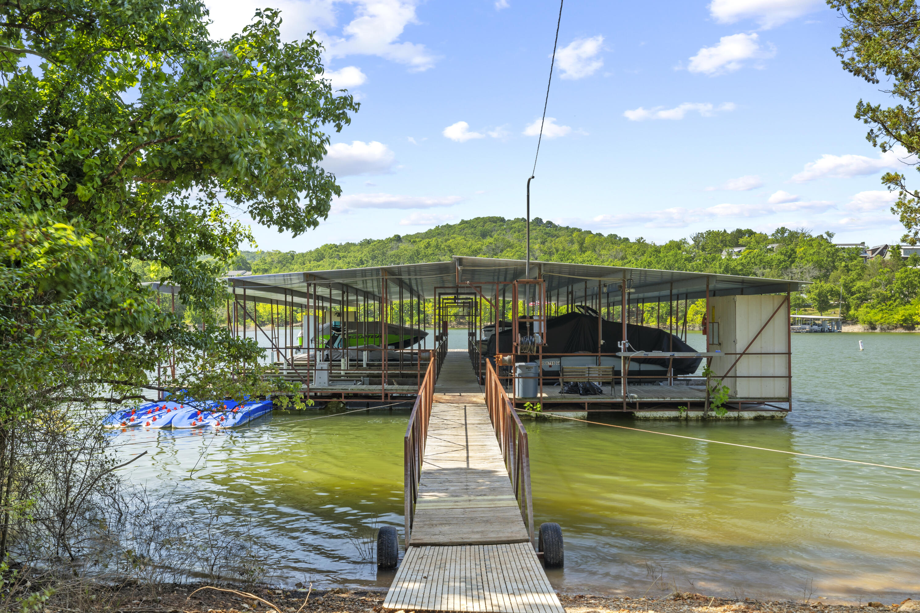 228 Vacation Lane Property Photo 46