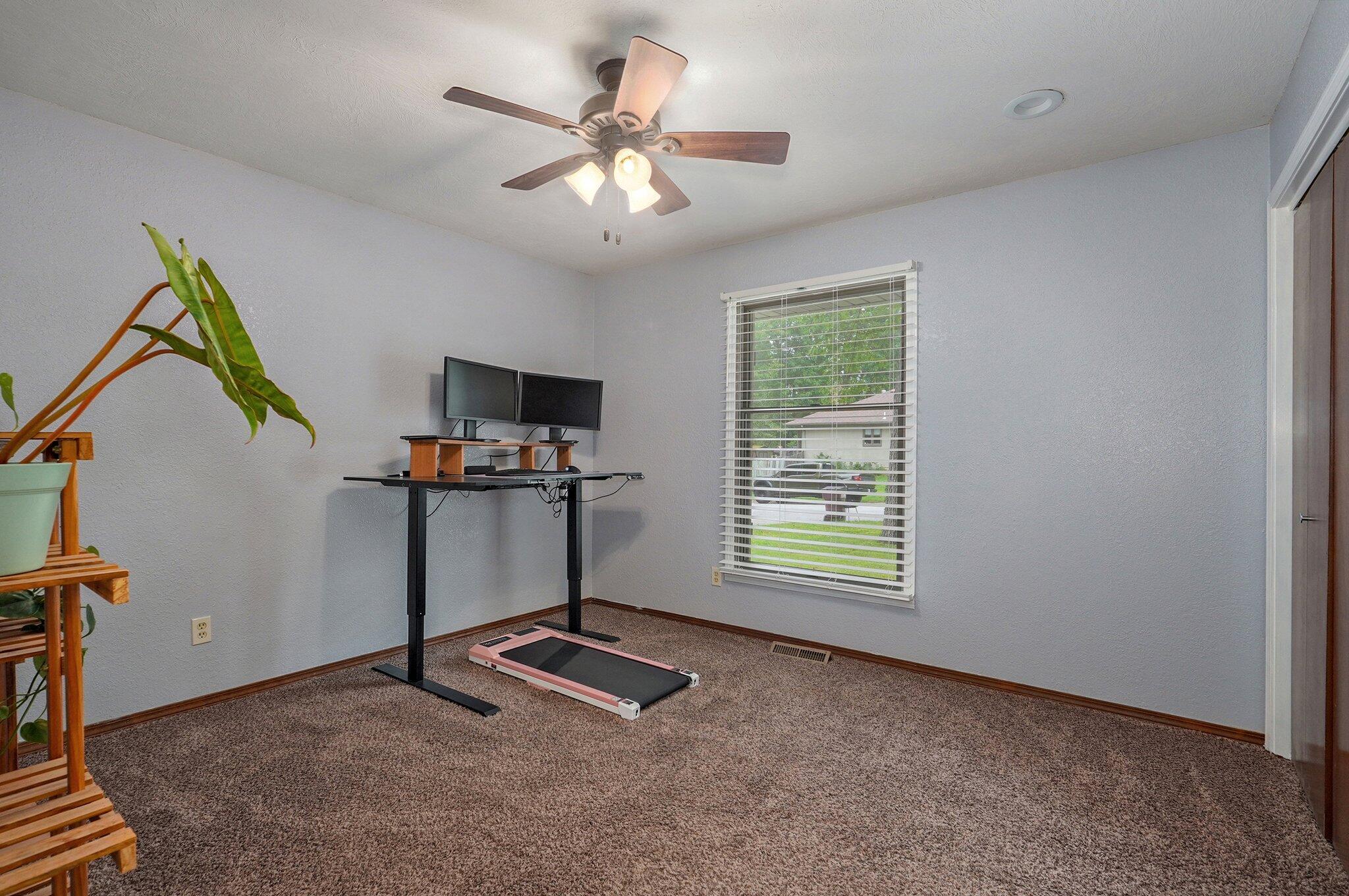 1190 West Bradley Street Property Photo 22
