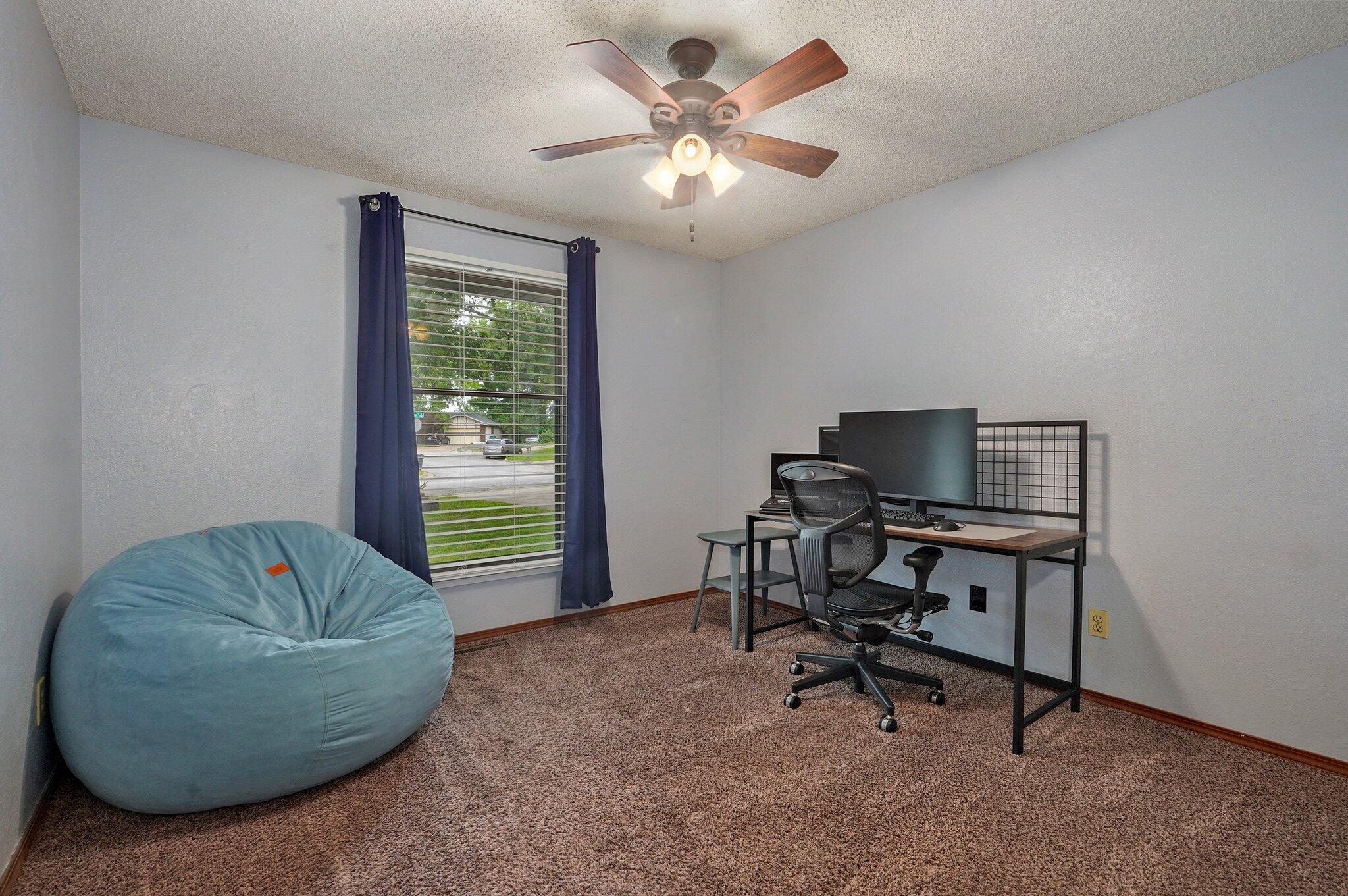 1190 West Bradley Street Property Photo 23