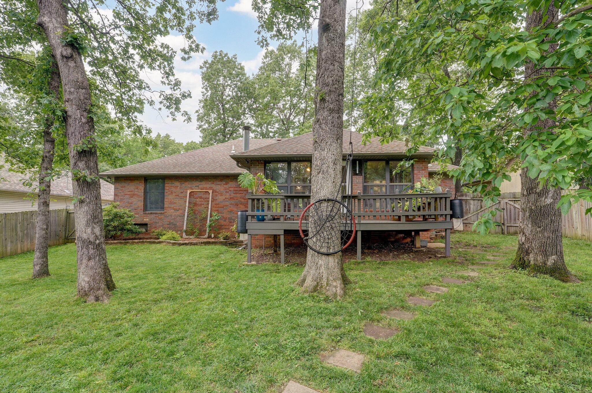 1190 West Bradley Street Property Photo 29