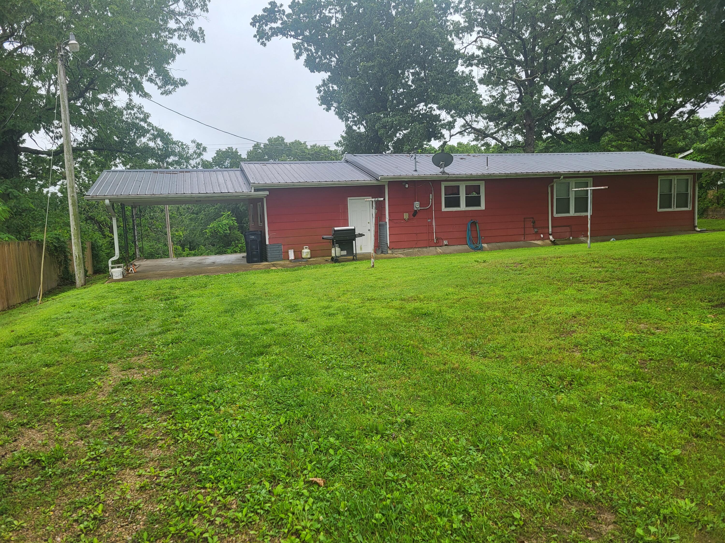 855 Co Rd 806 Property Photo 16