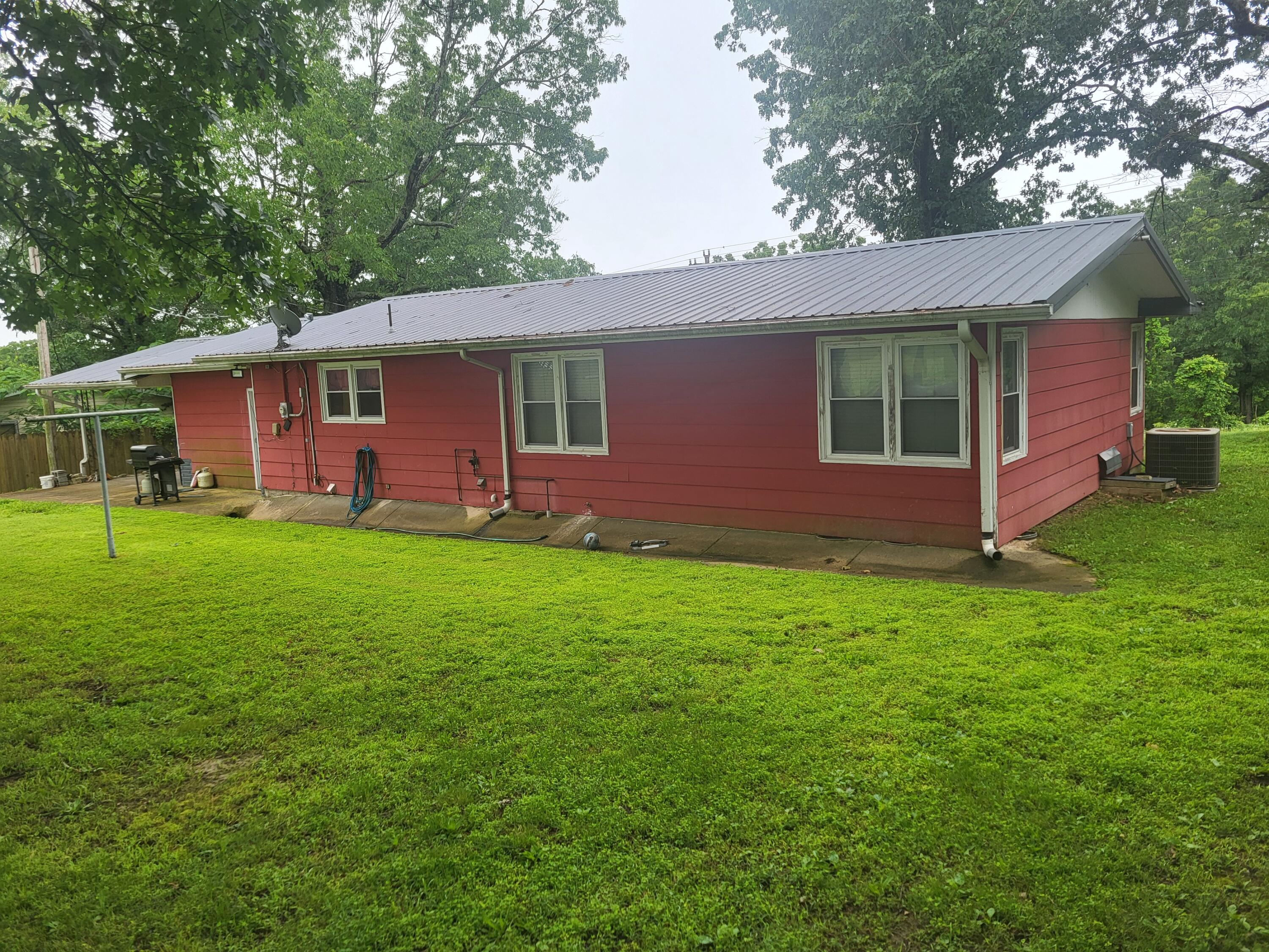 855 Co Rd 806 Property Photo 18