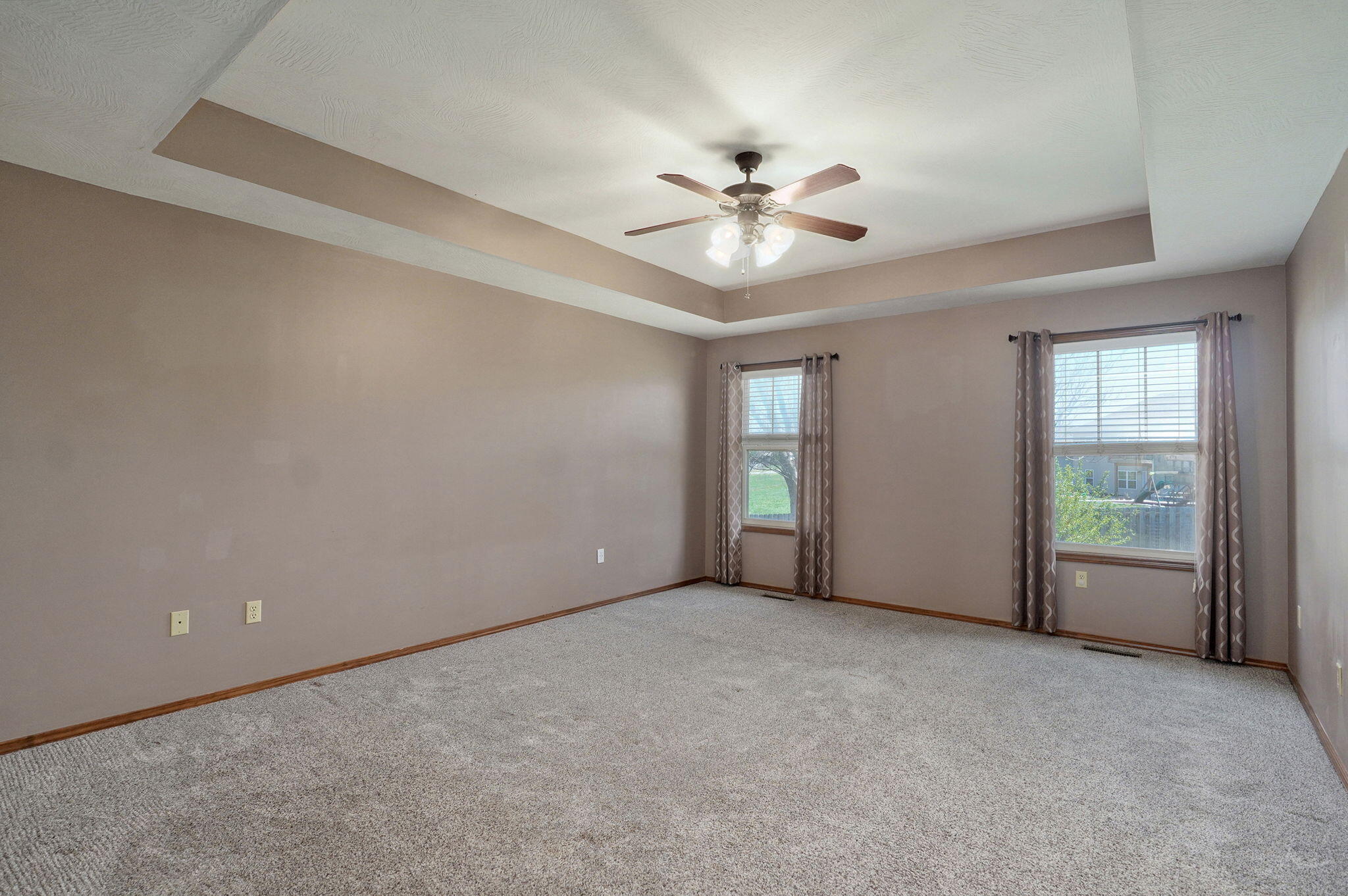 3684 Bridgewood Avenue North Property Photo 20