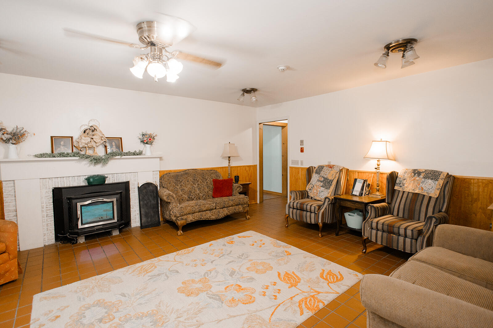 19429 East State Highway 14 Property Photo 33