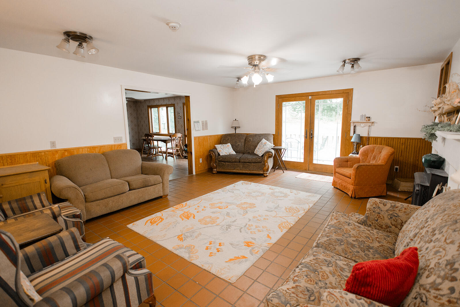 19429 East State Highway 14 Property Photo 35