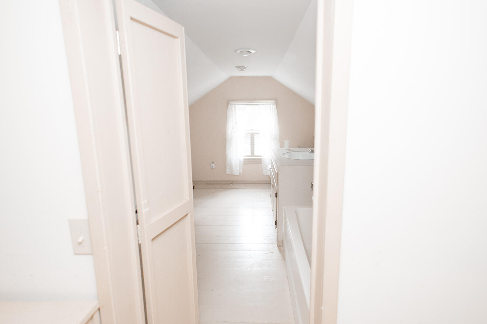 19429 East State Highway 14 Property Photo 70