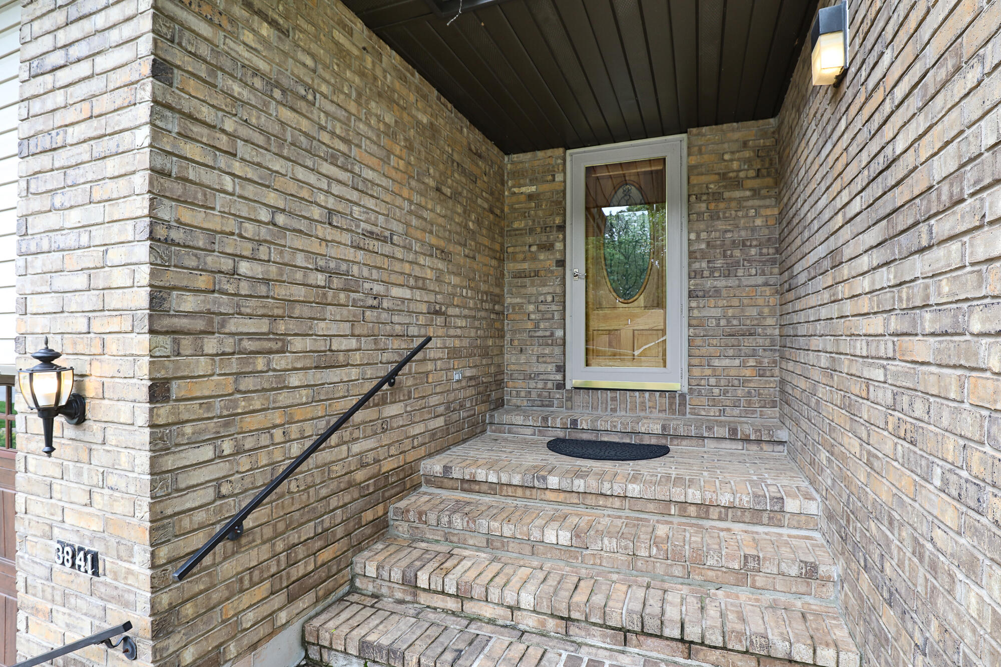 3841 West Woodland Street Property Photo 4