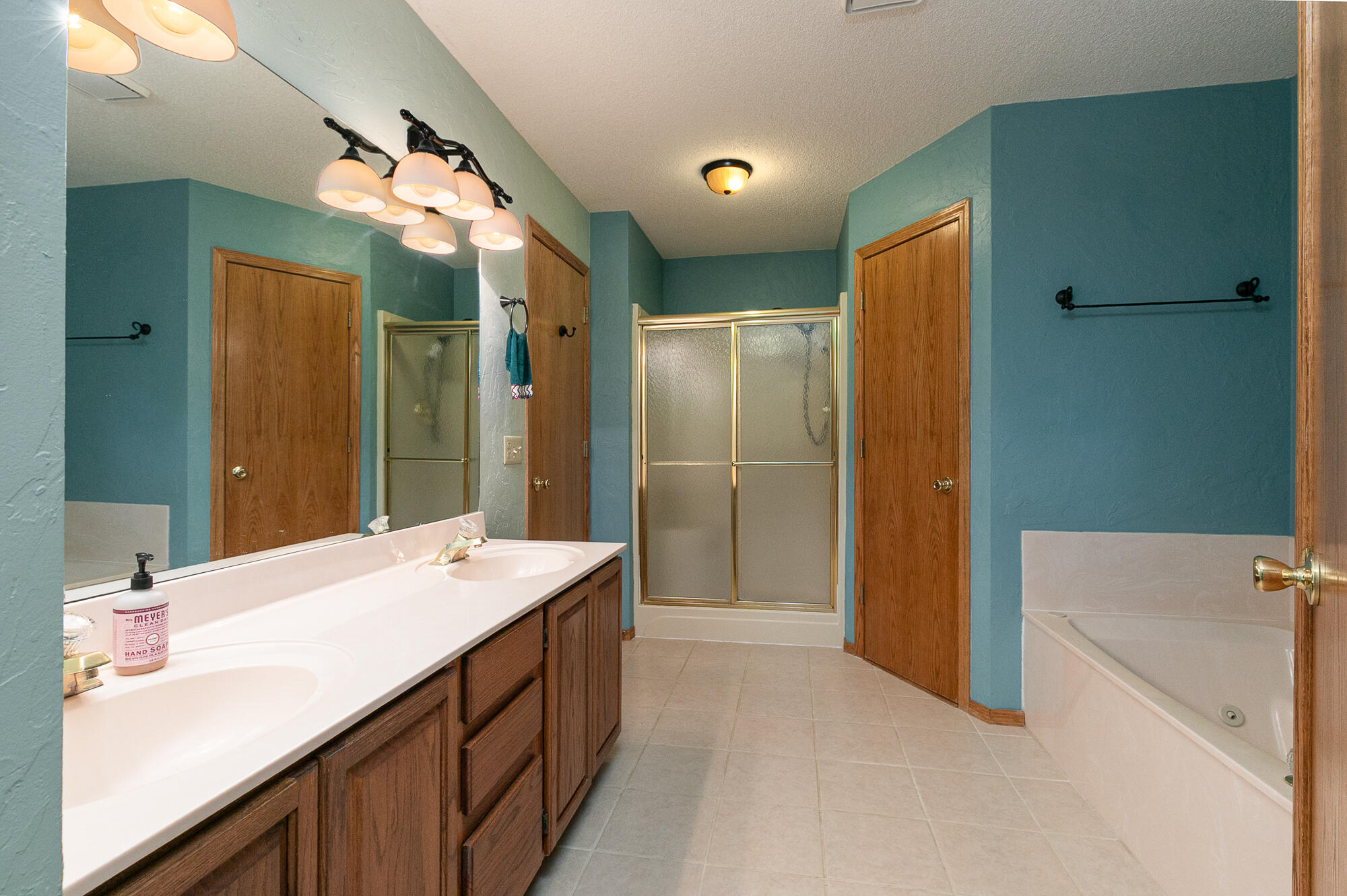 3841 West Woodland Street Property Photo 18
