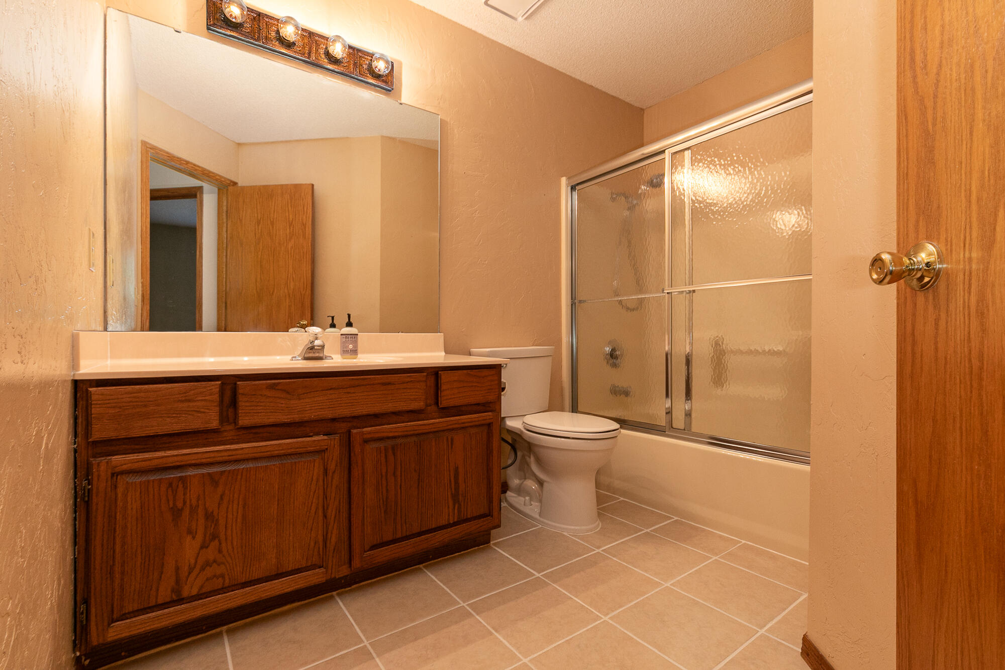 3841 West Woodland Street Property Photo 27