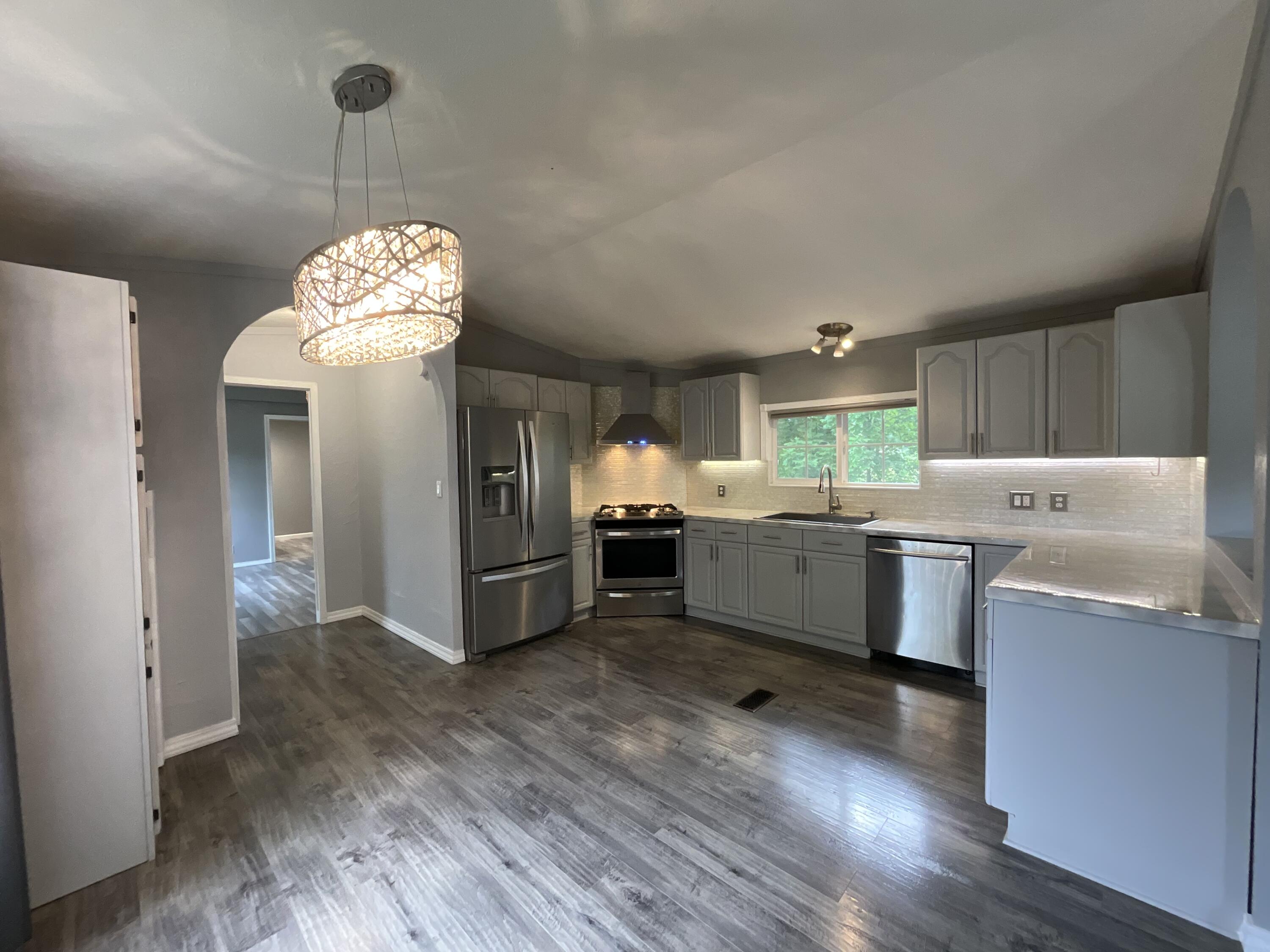 4763 Private Road 5123 Property Photo 5