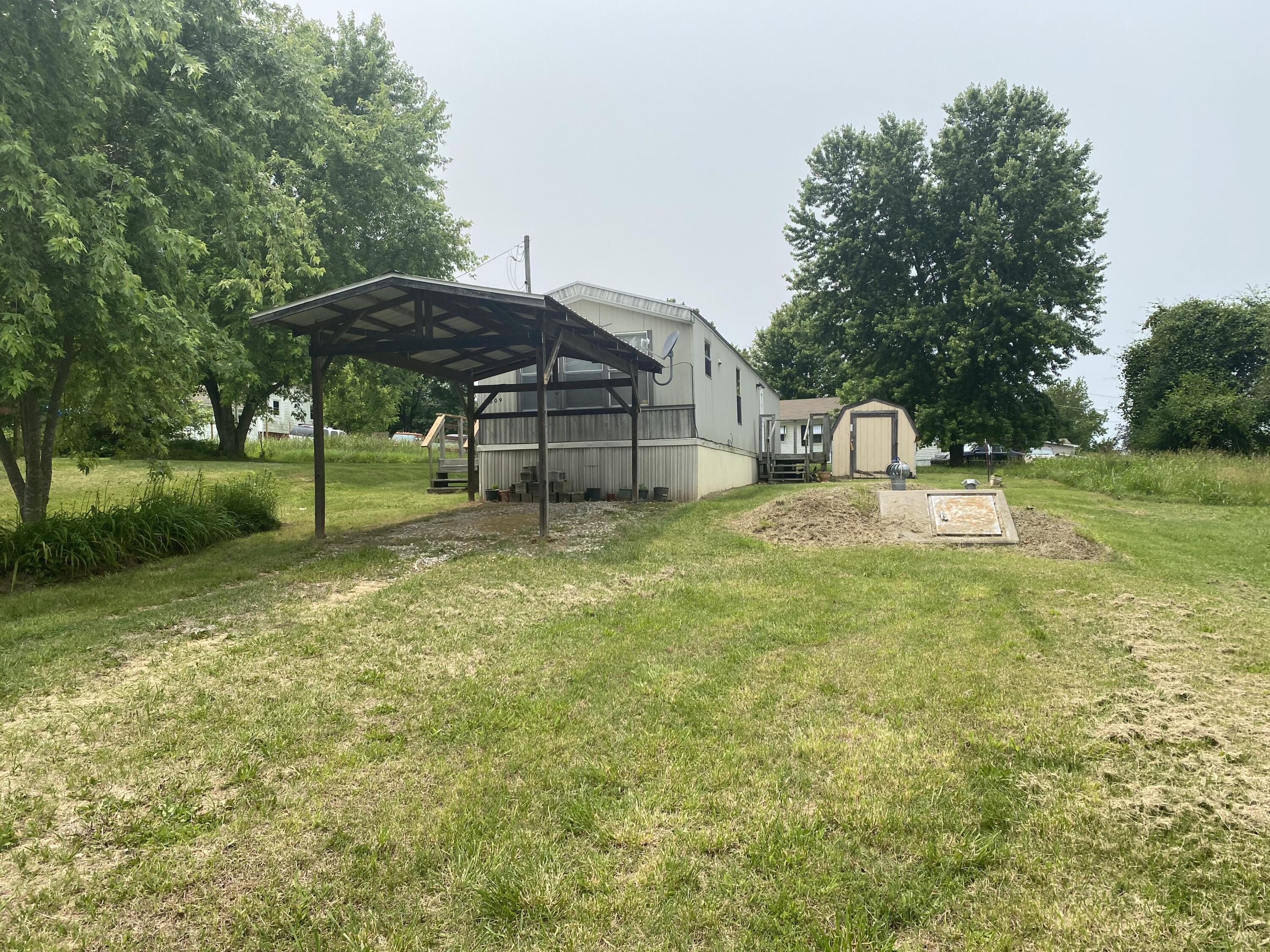 309 S Chestnut Street Property Photo 1
