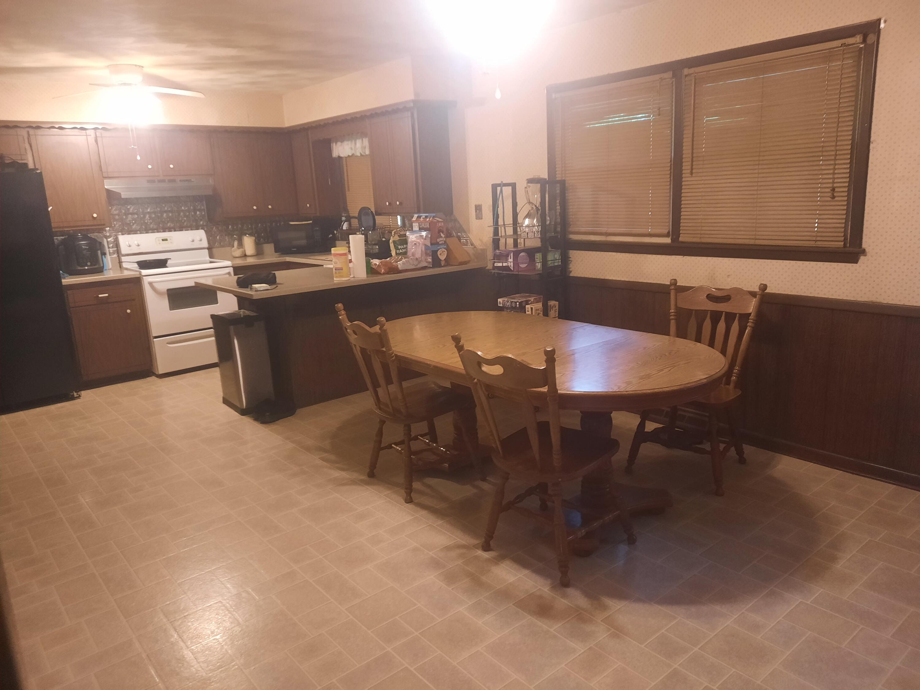 2504 North Clayton Avenue Property Photo 13