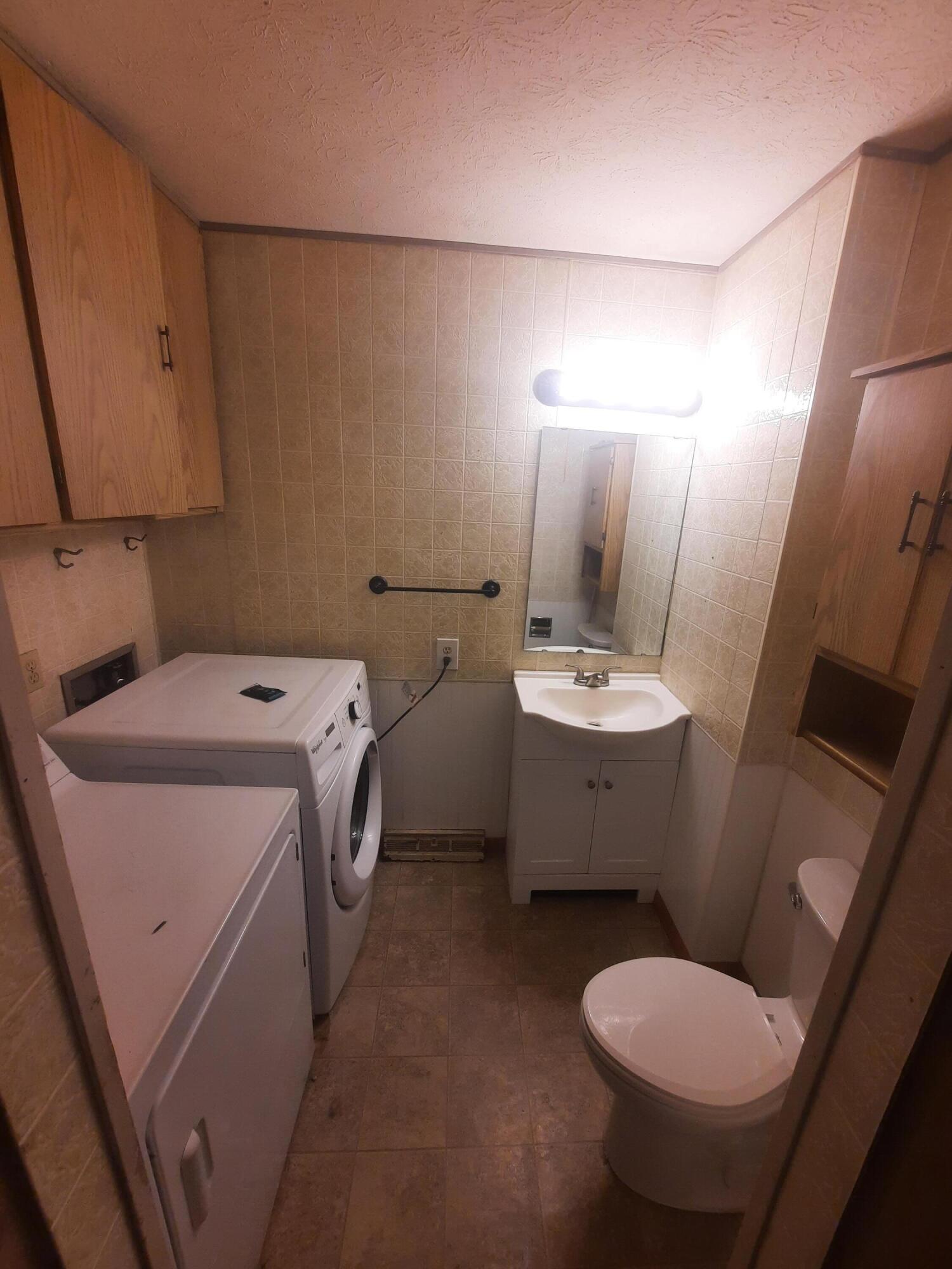 2504 North Clayton Avenue Property Photo 16
