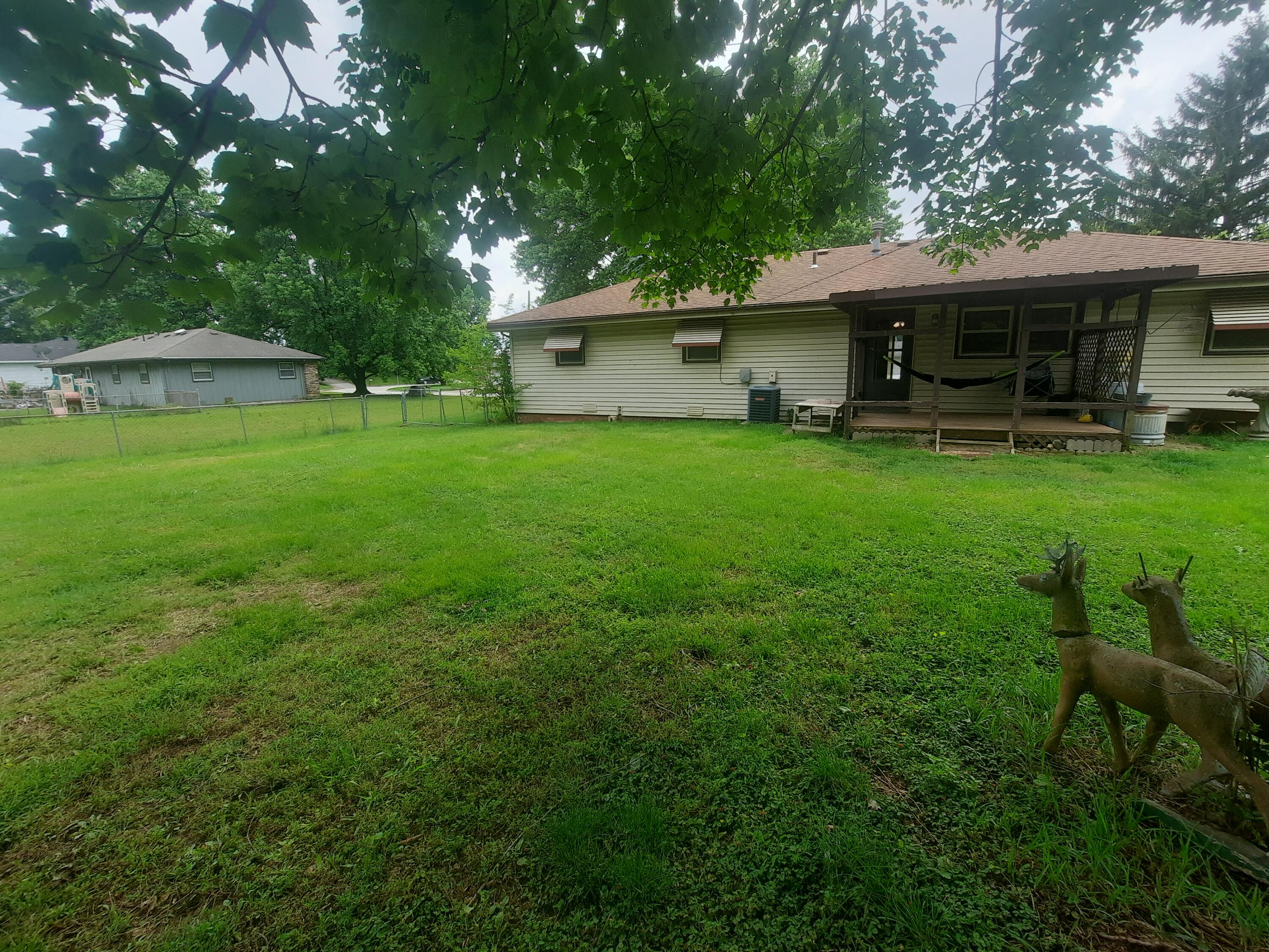 2504 North Clayton Avenue Property Photo 19