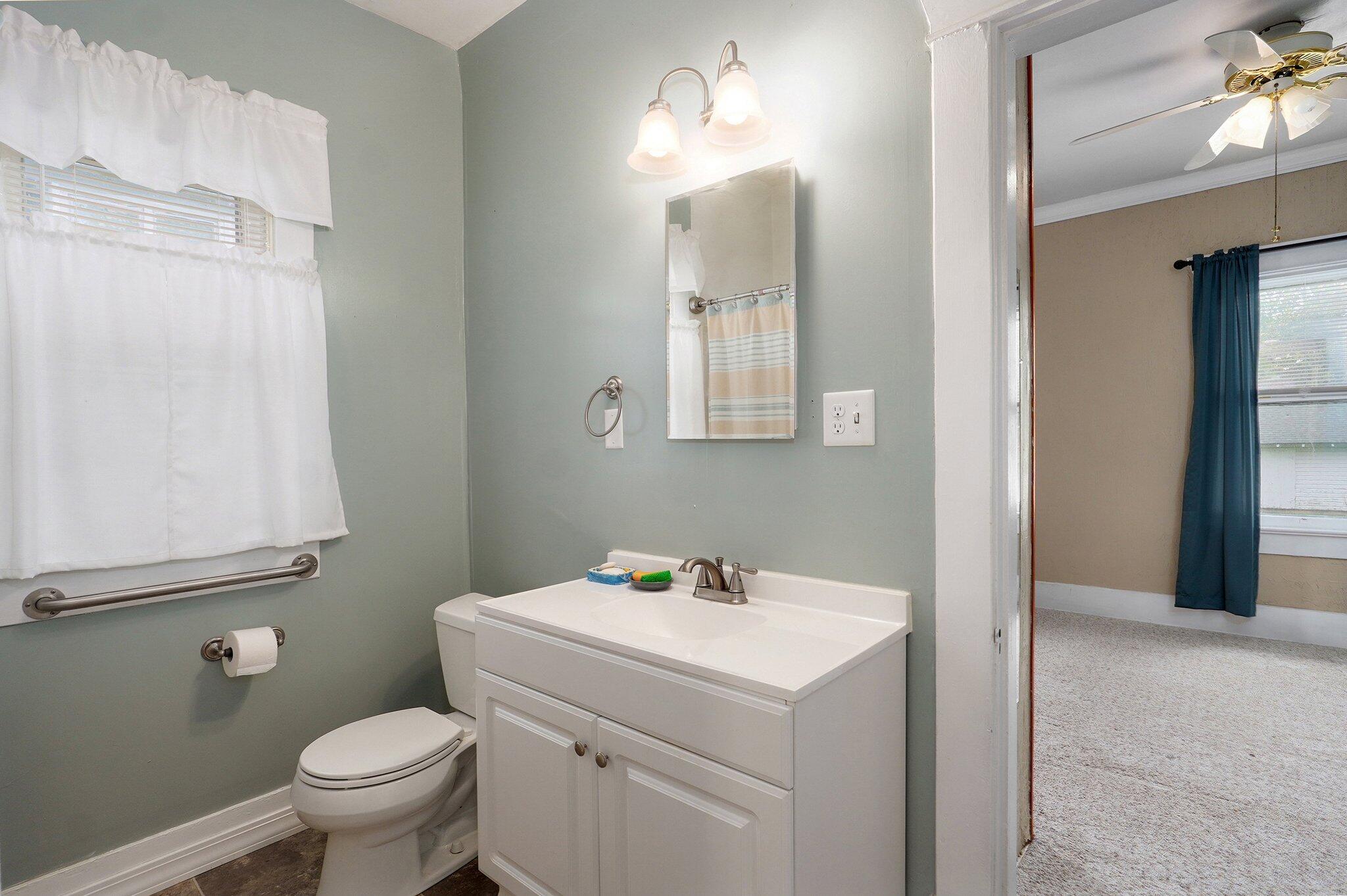 601 South Madison Avenue Property Photo 17