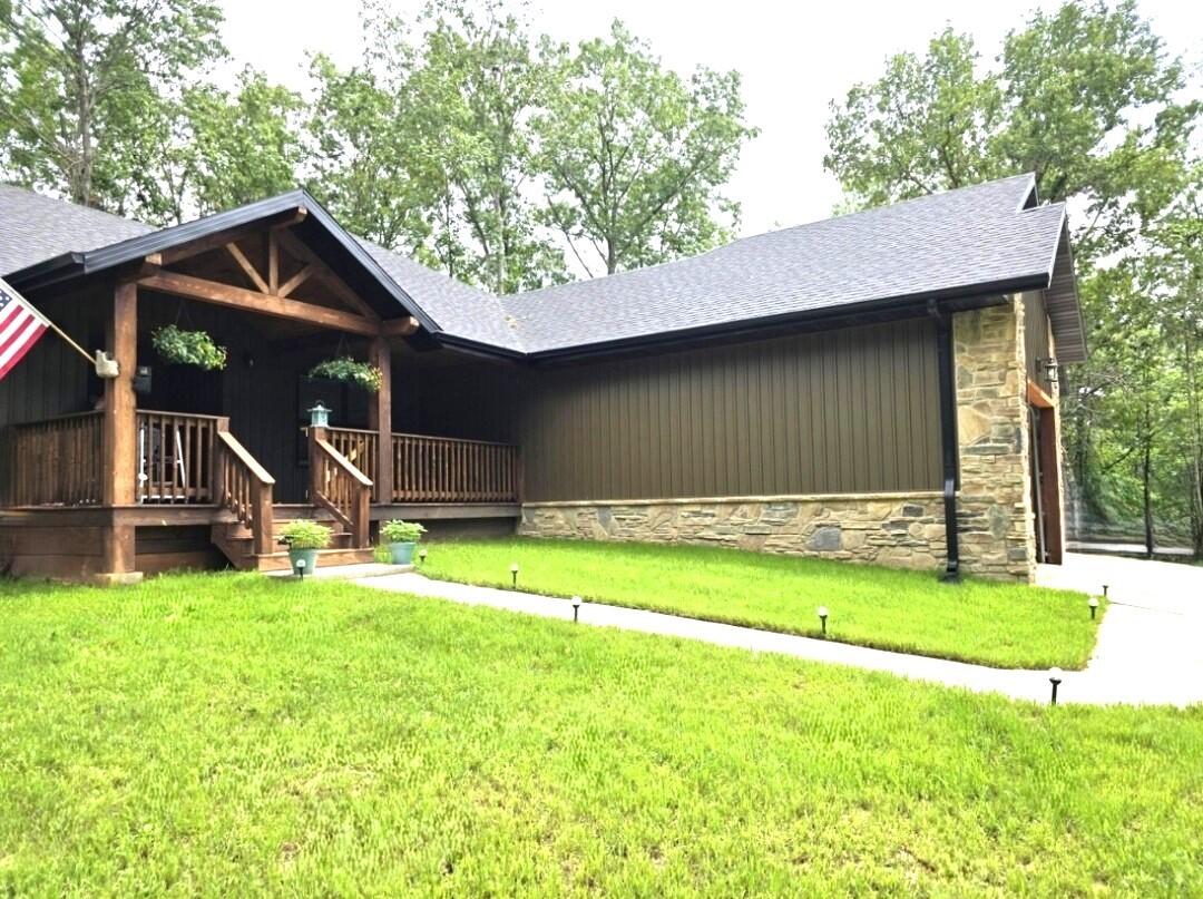107 Dogwood Street Property Photo 1