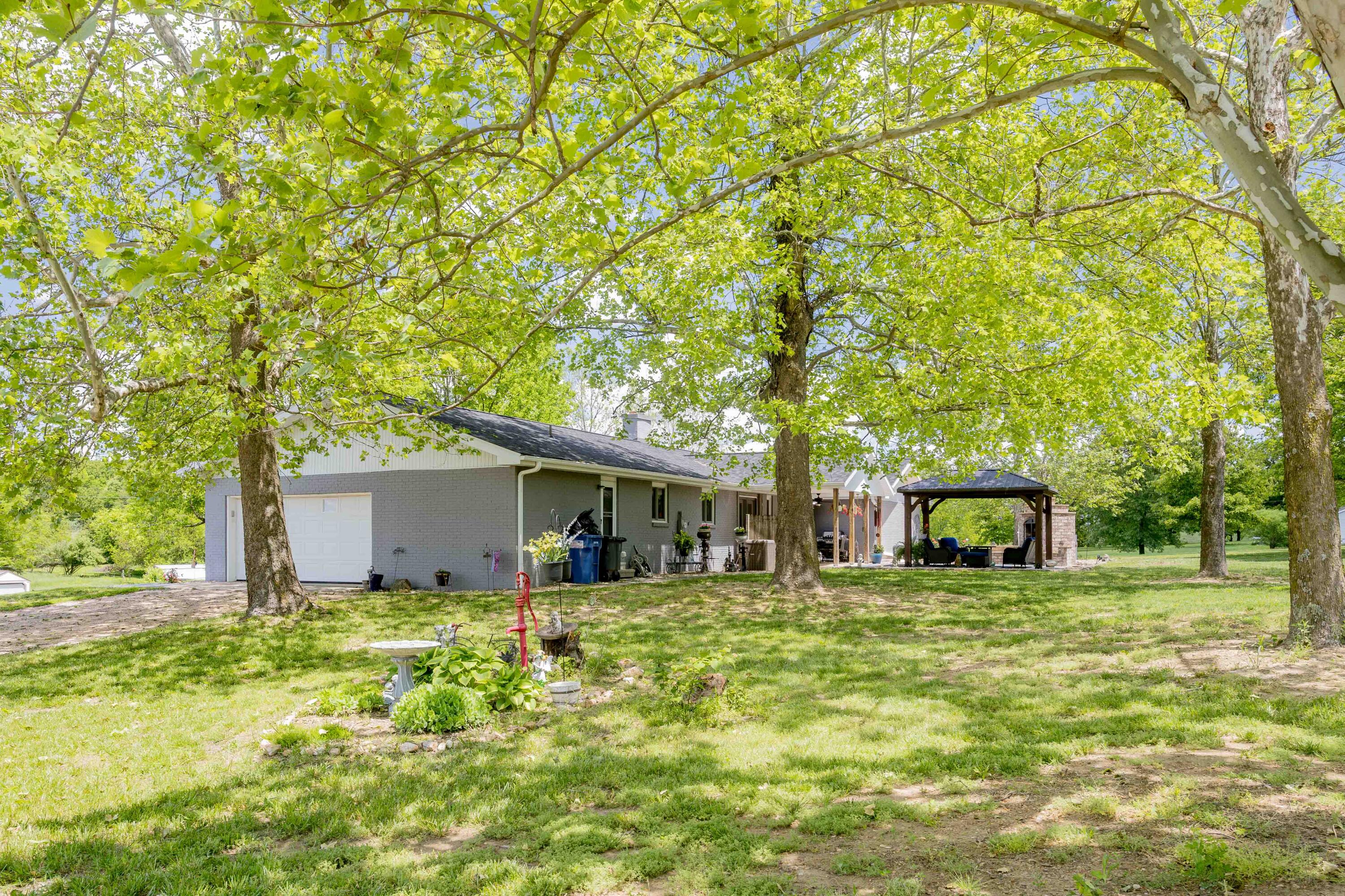 248 Charles Road Property Photo 6
