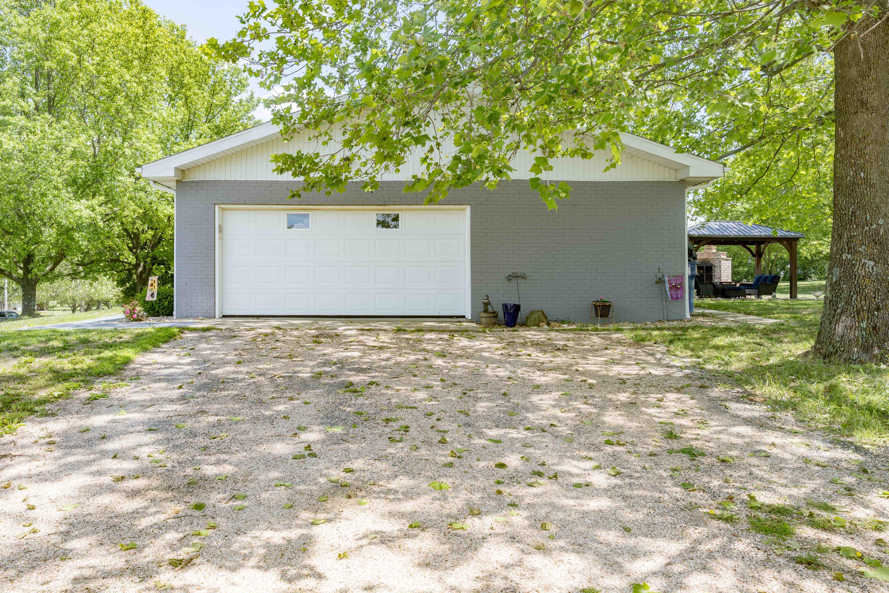 248 Charles Road Property Photo 33