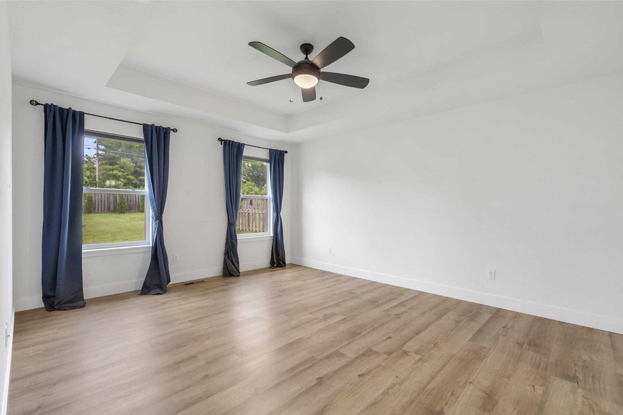 1257 West Gaslight Drive Property Photo 20