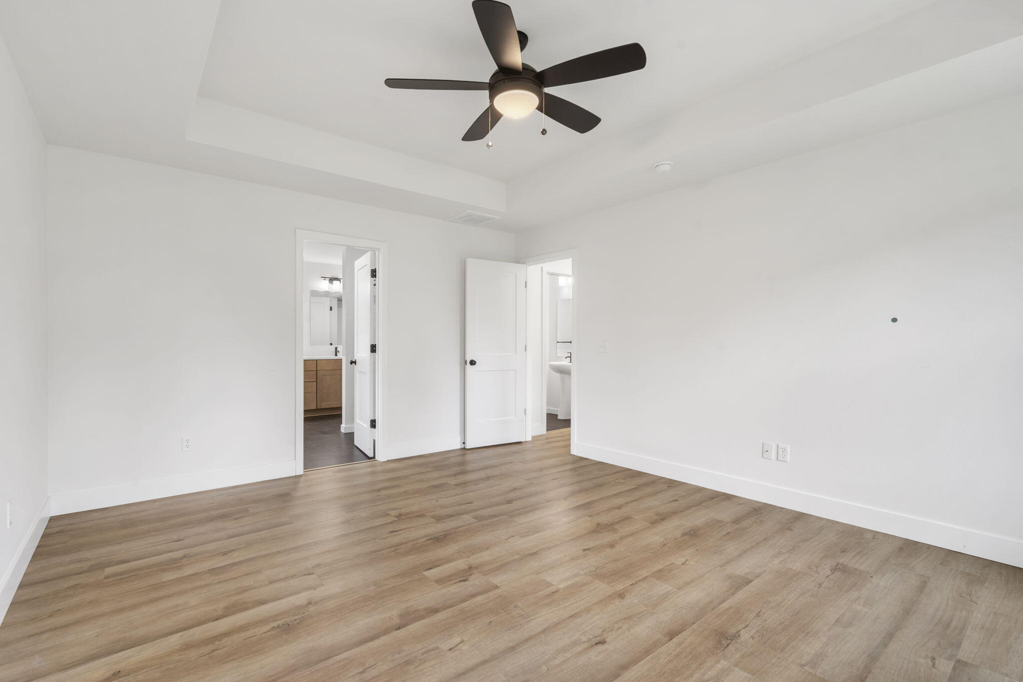 1257 West Gaslight Drive Property Photo 21