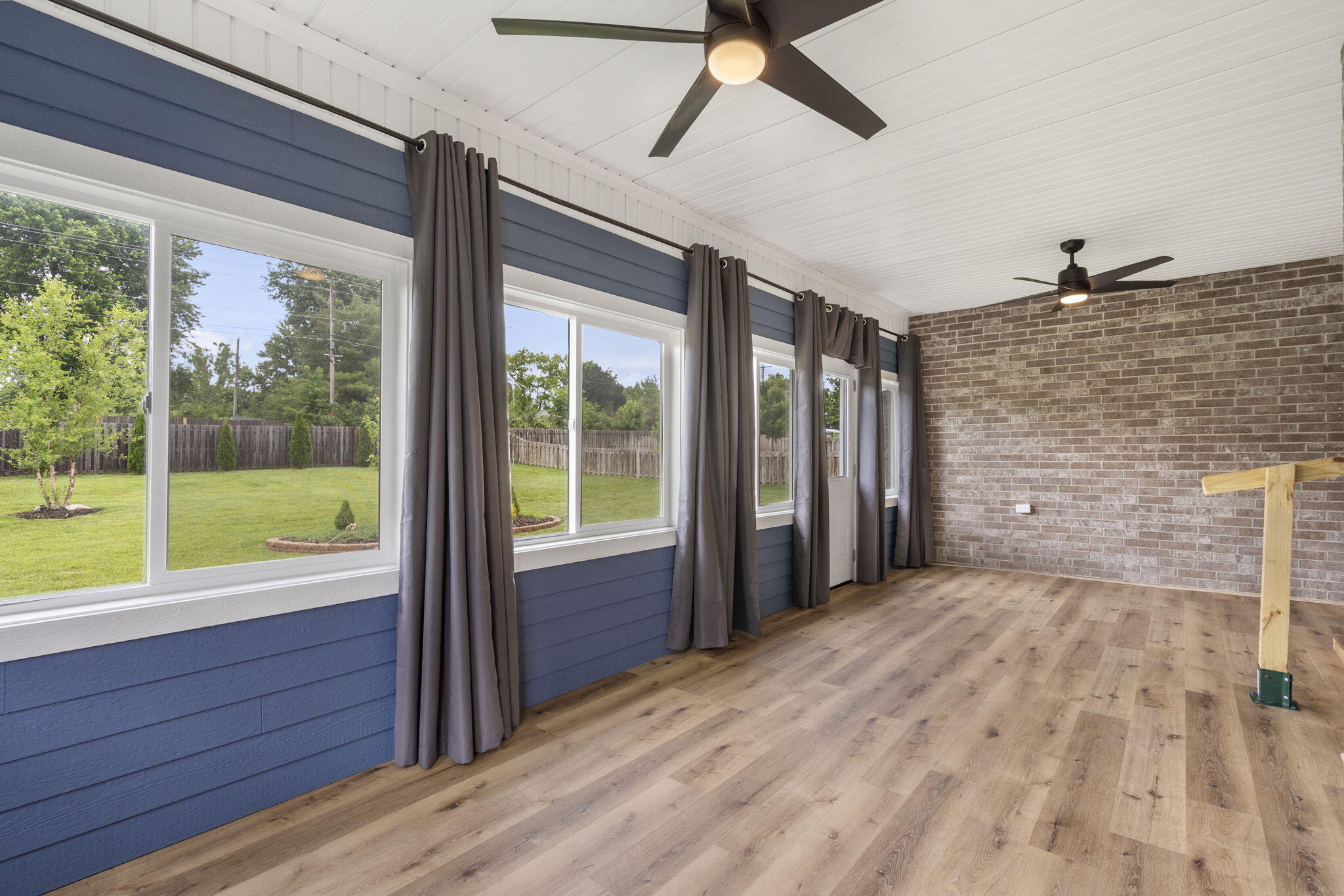 1257 West Gaslight Drive Property Photo 29