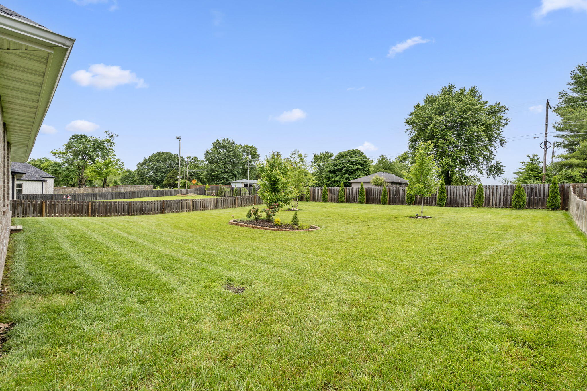 1257 West Gaslight Drive Property Photo 32