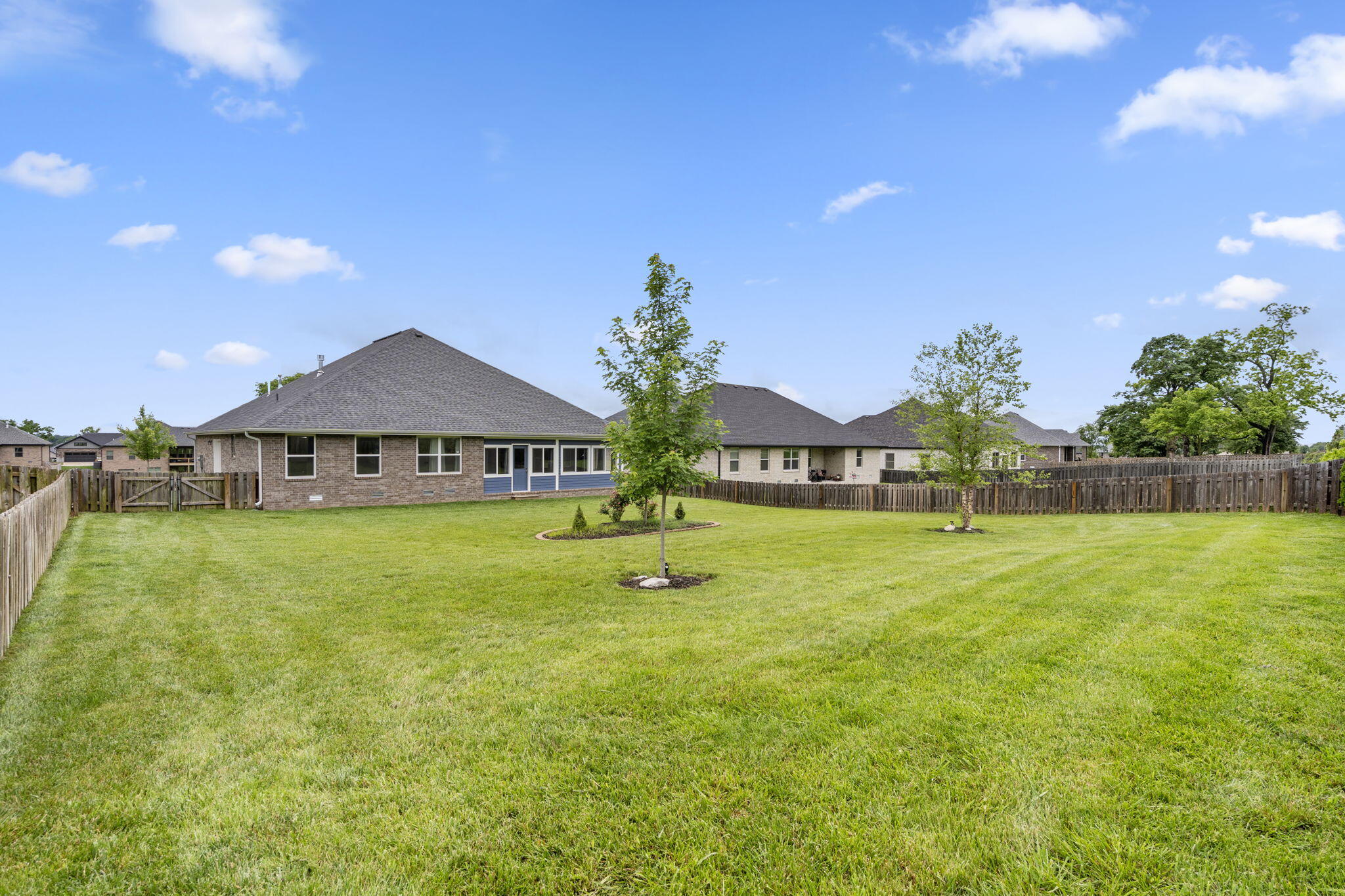 1257 West Gaslight Drive Property Photo 33