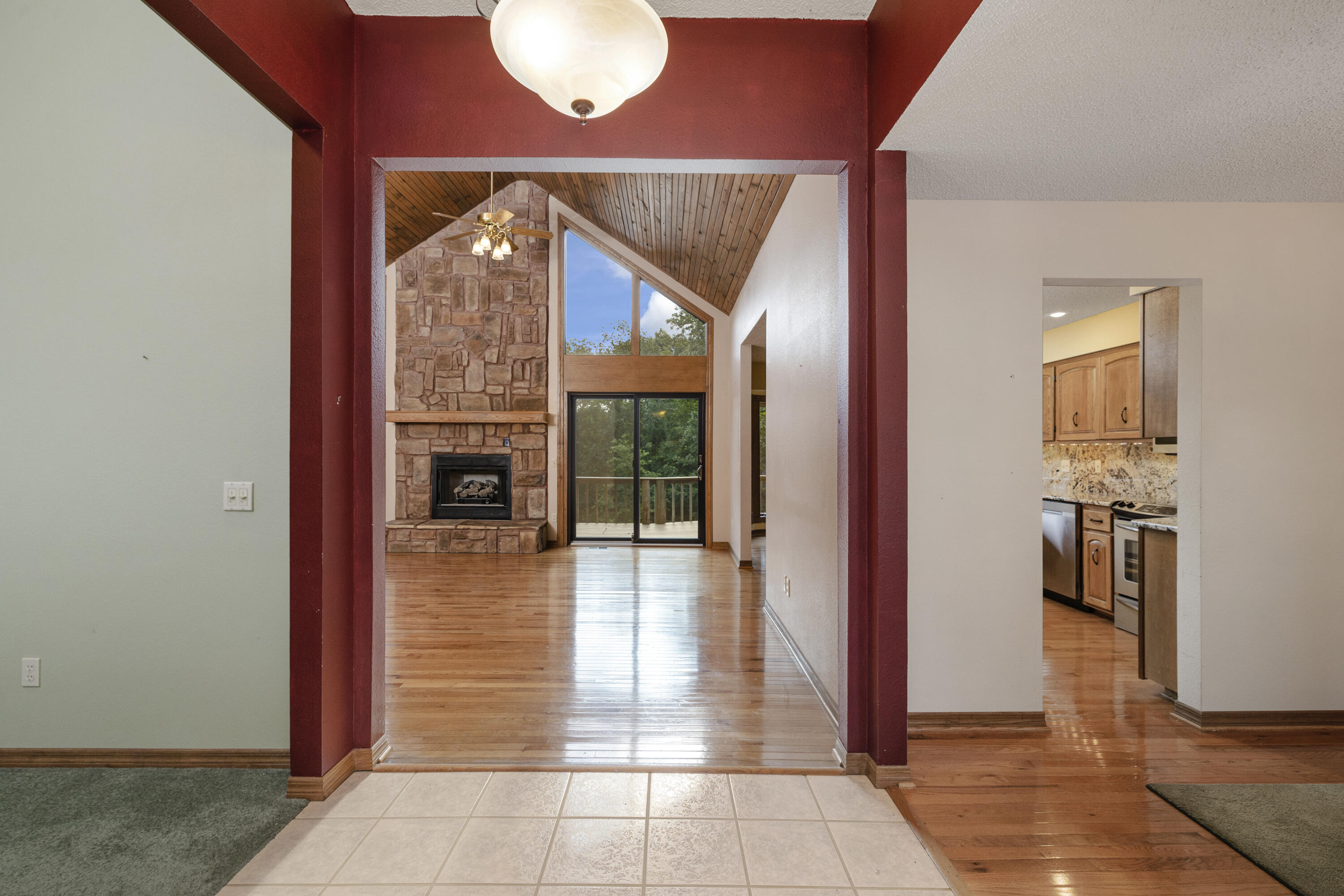 161 Candlewood Lane Property Photo 4