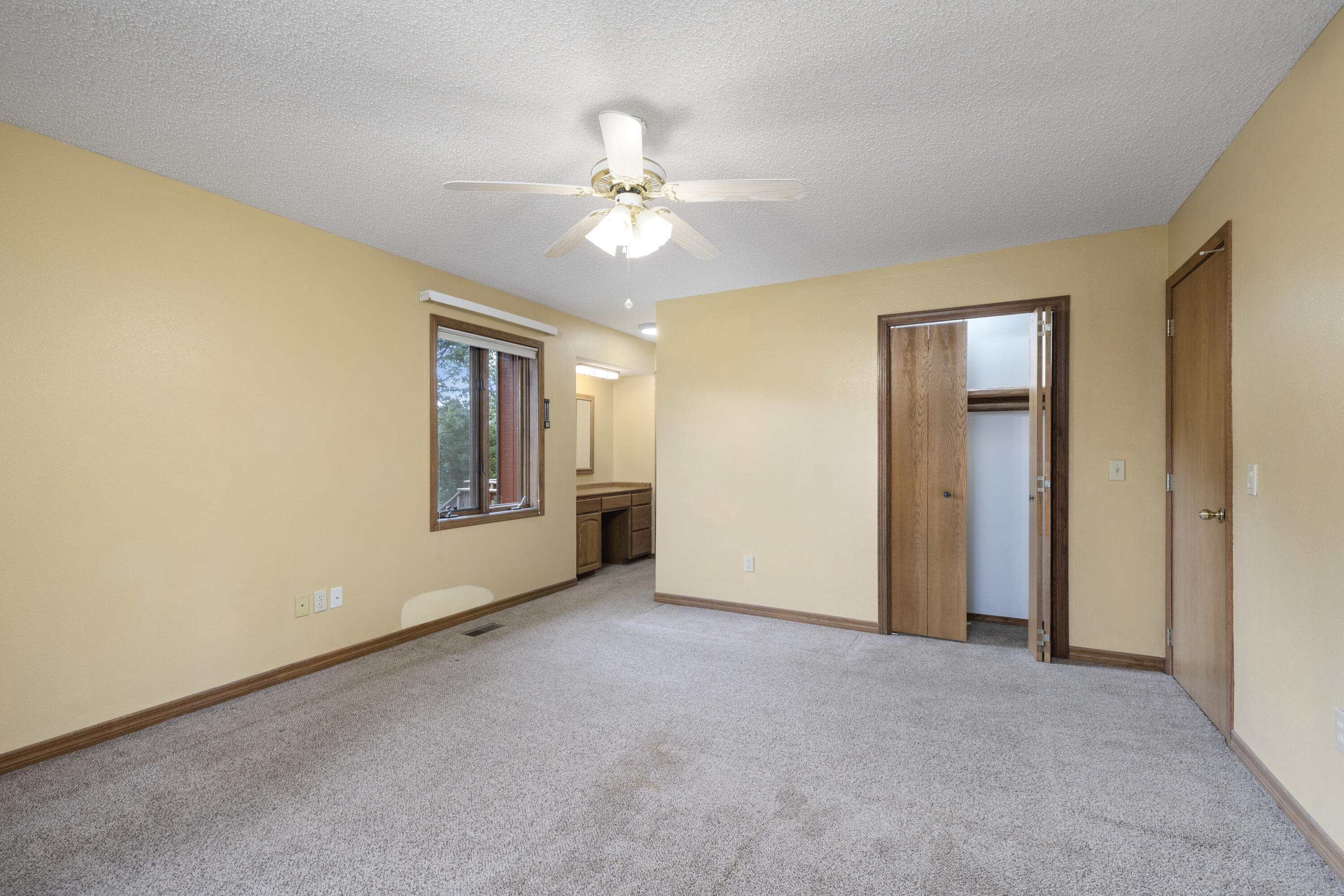 161 Candlewood Lane Property Photo 21