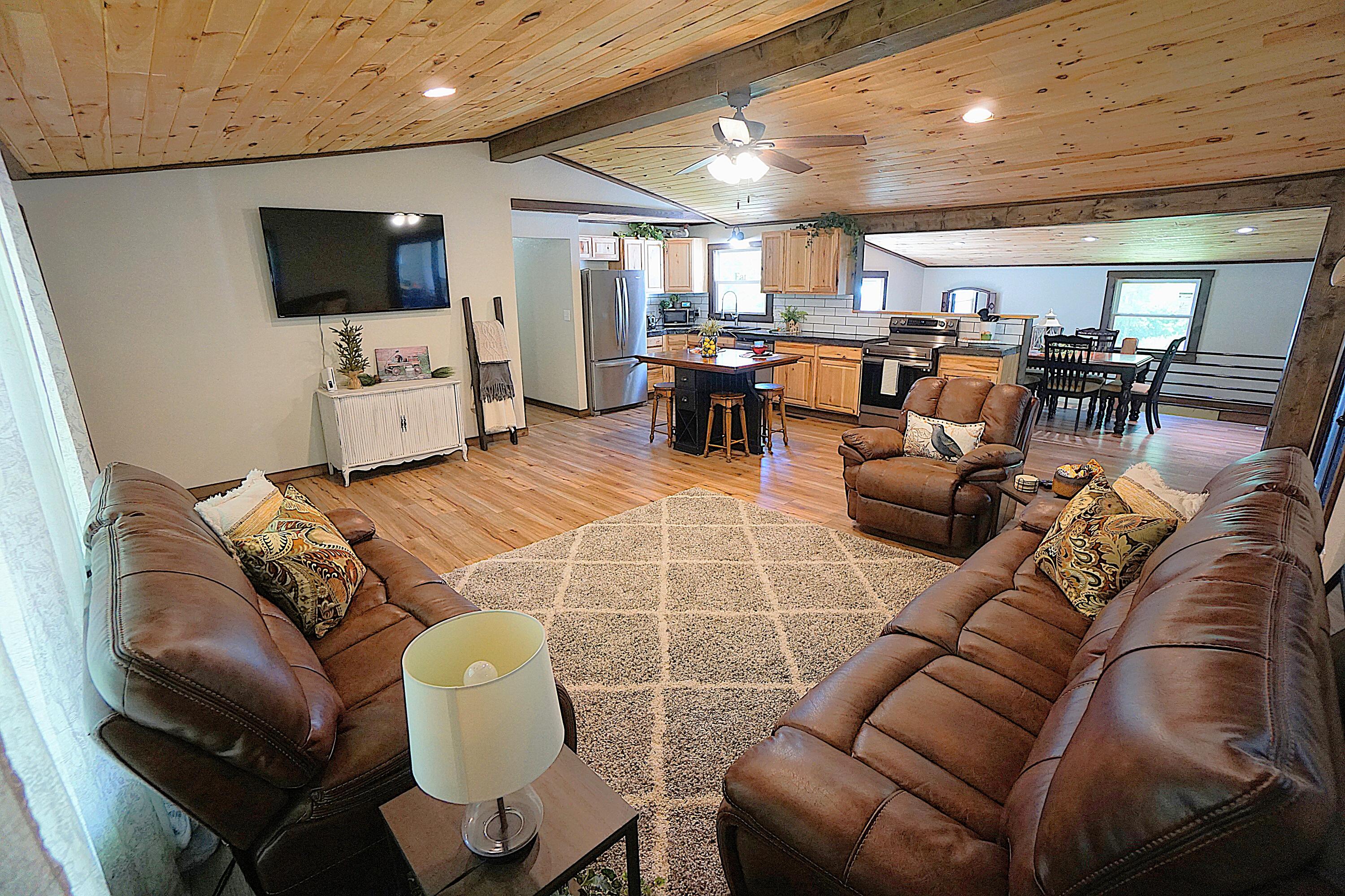 20770 State Highway 76 Property Photo 6