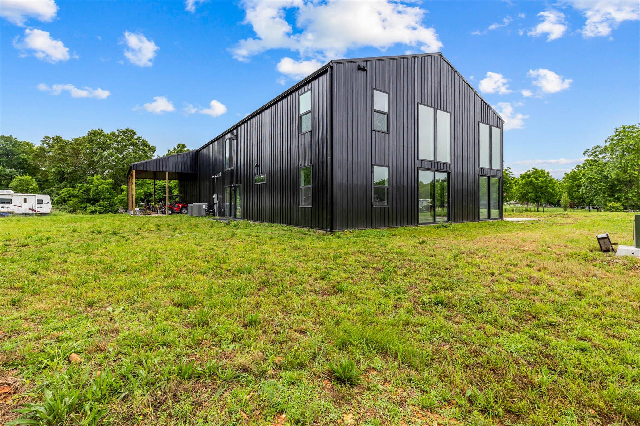 176 Shooting Star Lane Property Photo 3