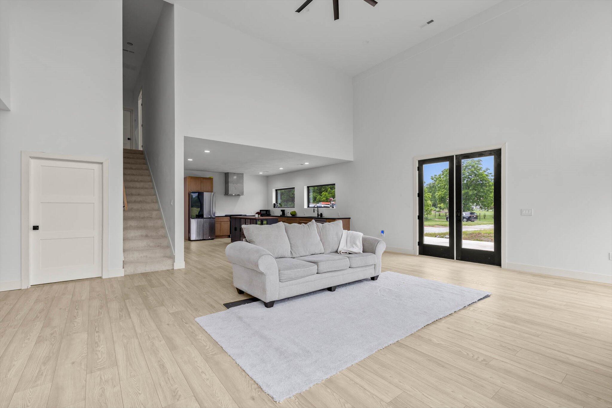 176 Shooting Star Lane Property Photo 11