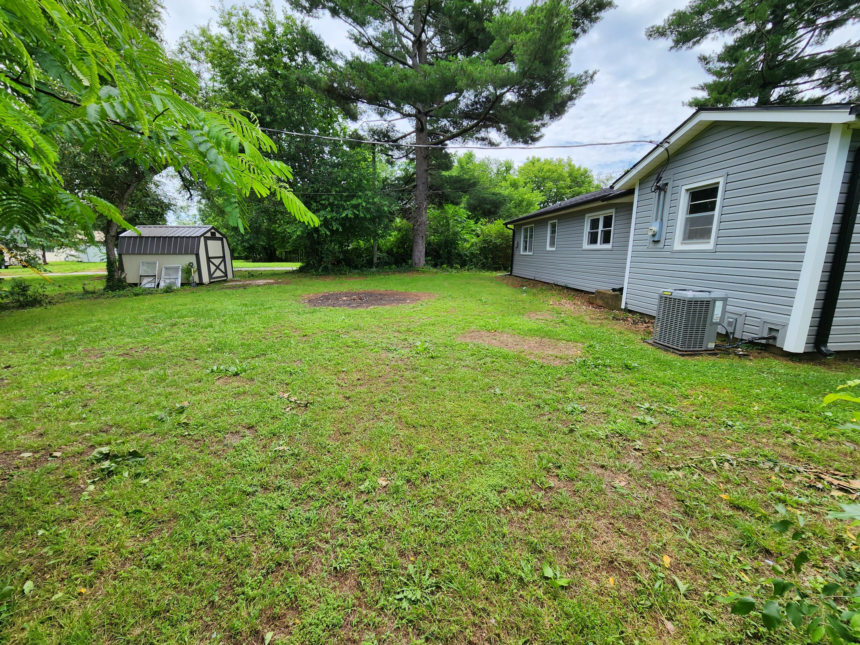 100 Sunset Heights Property Photo 6