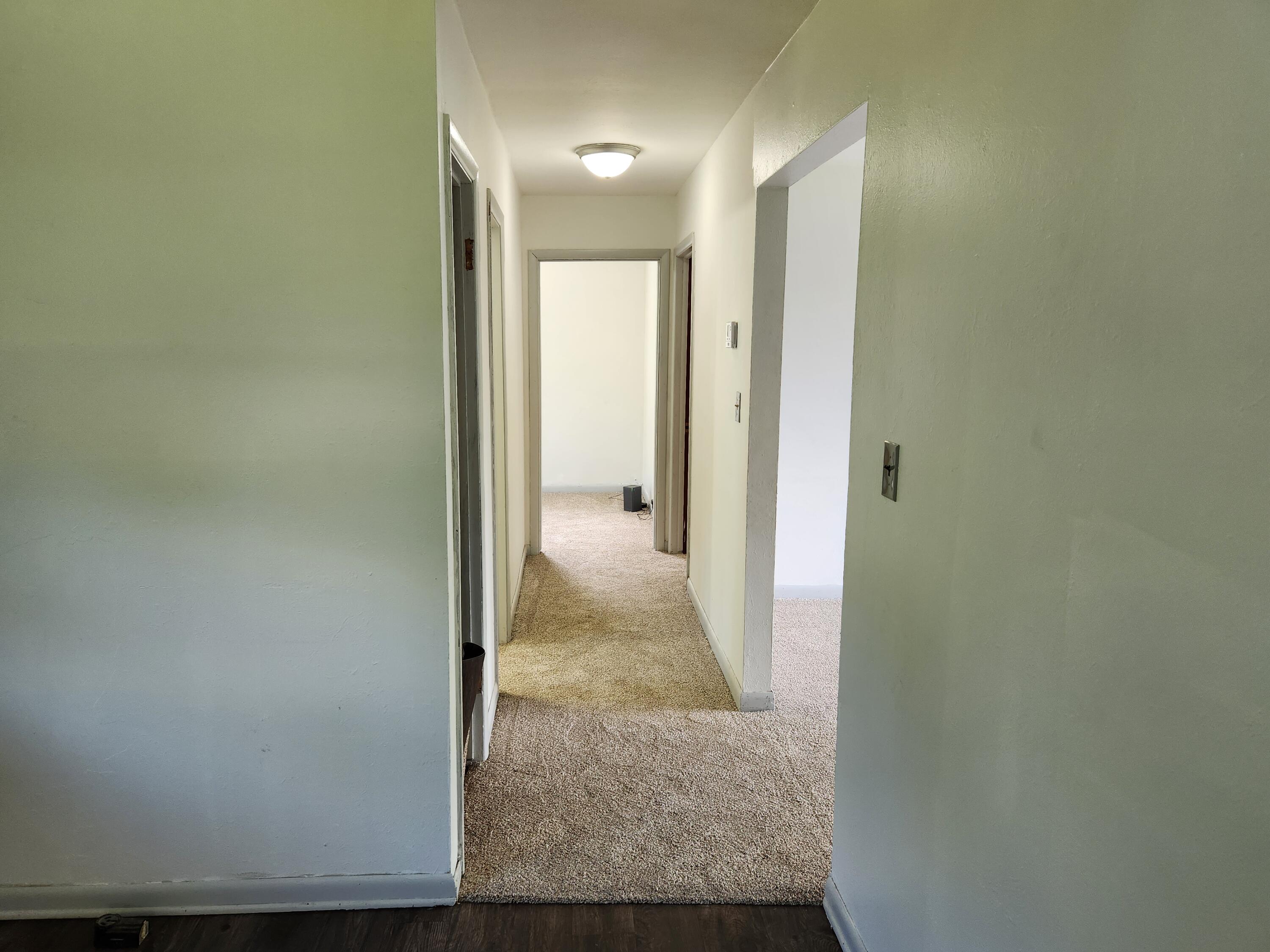 100 Sunset Heights Property Photo 12
