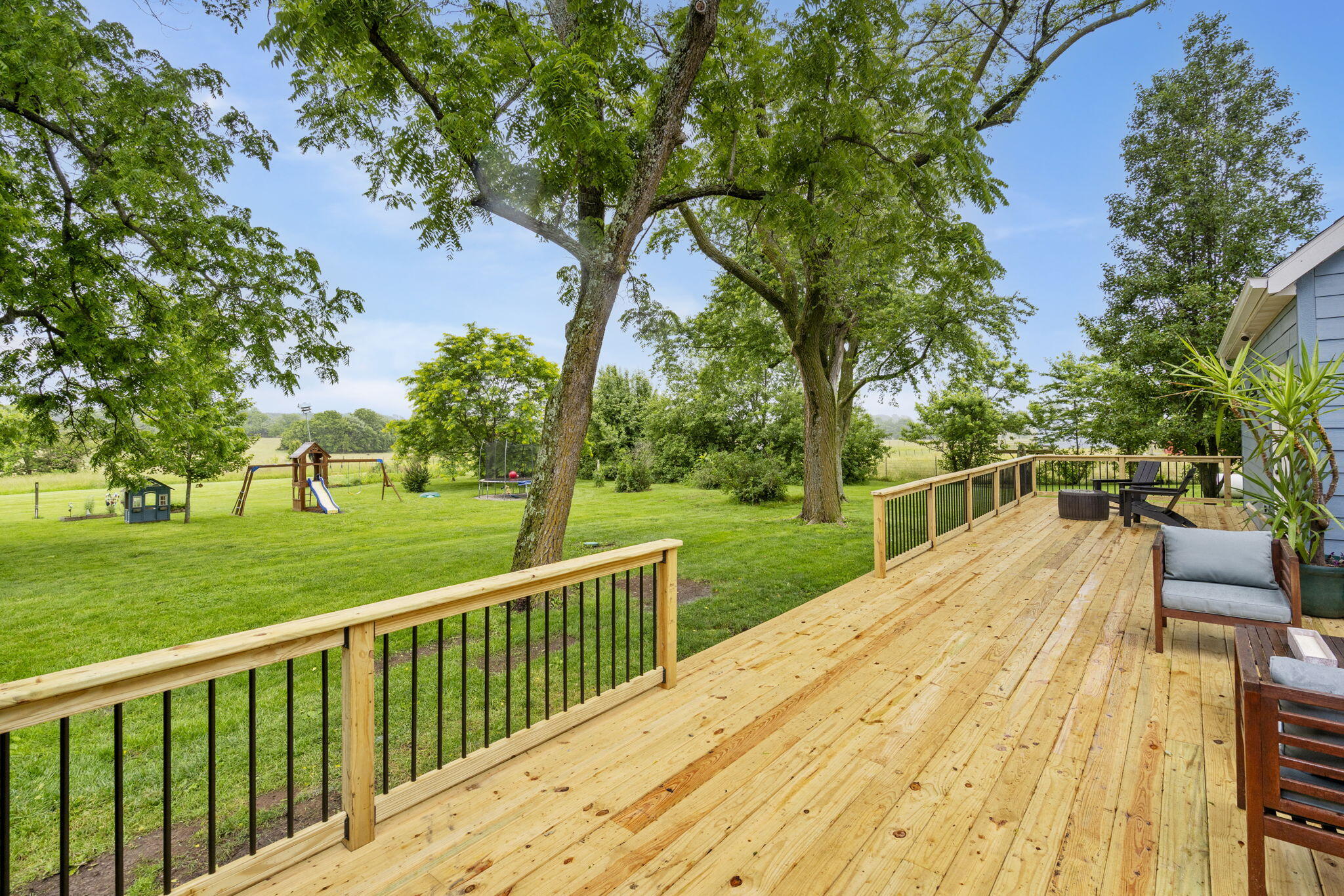 1098 Elm Grove Road Property Photo 29