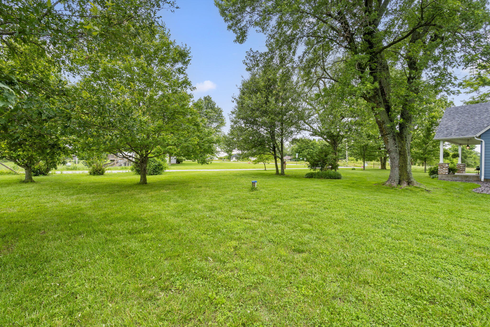1098 Elm Grove Road Property Photo 32