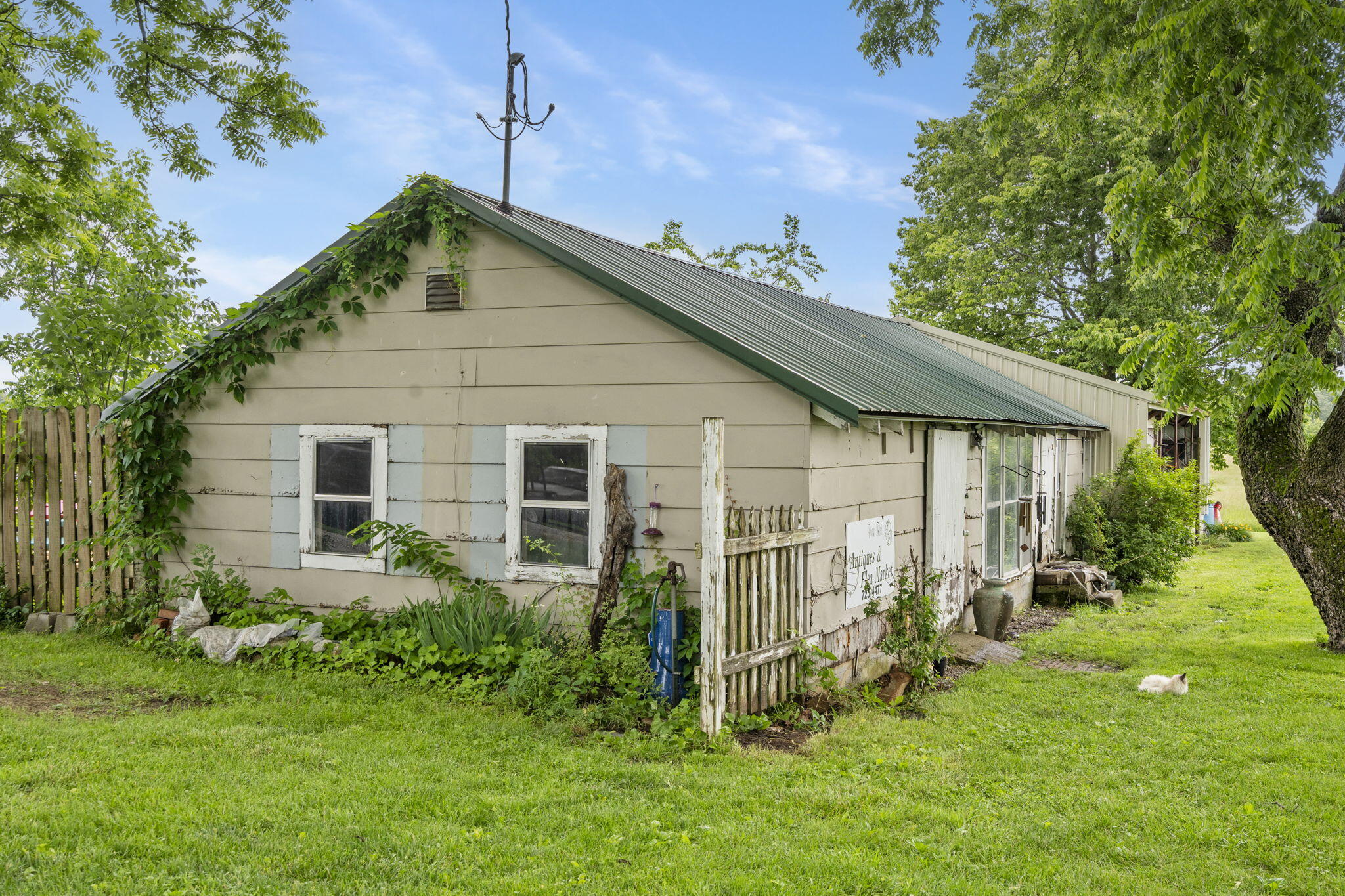 1098 Elm Grove Road Property Photo 36