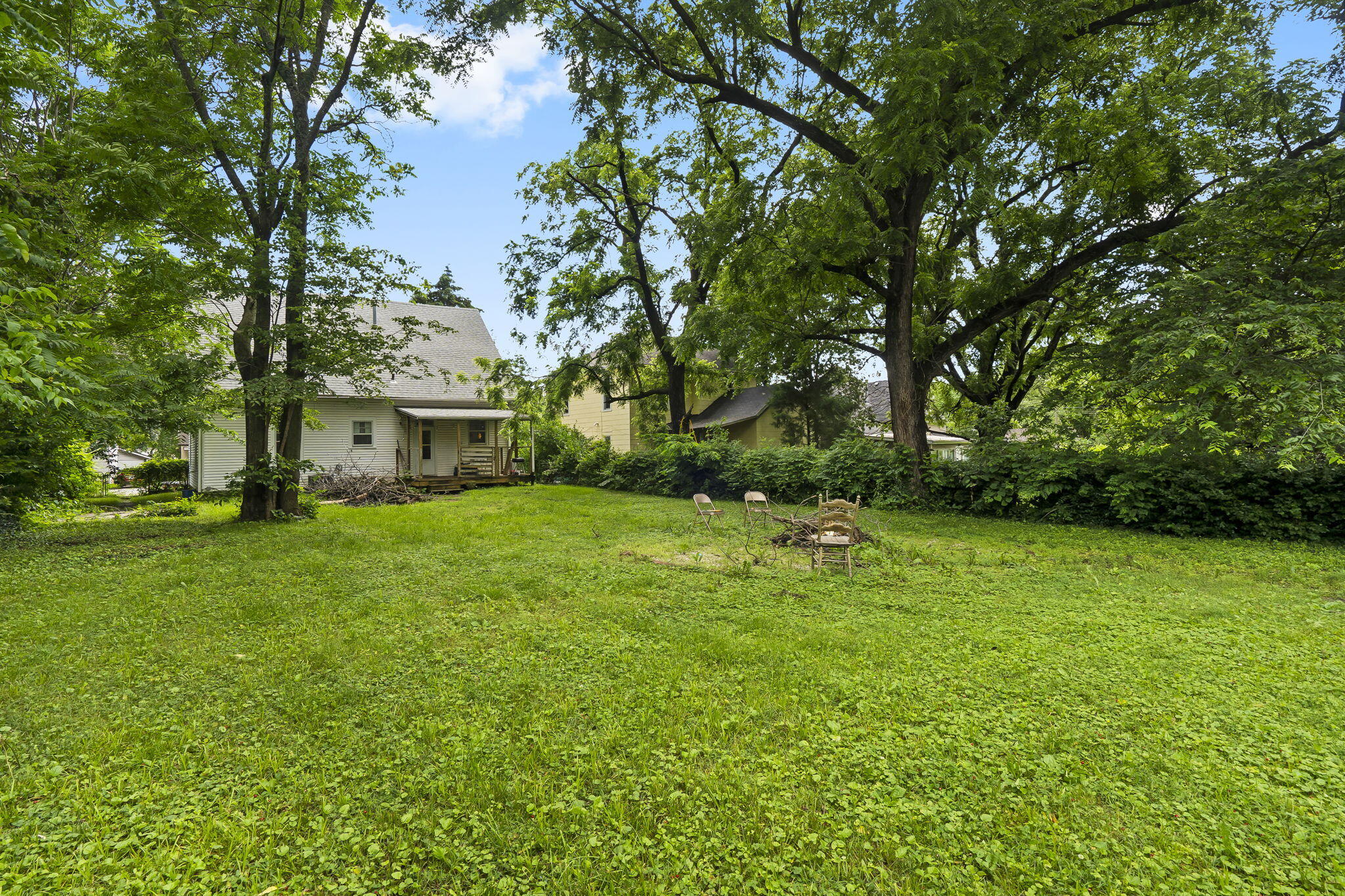 827 West Webster Street Property Photo 23