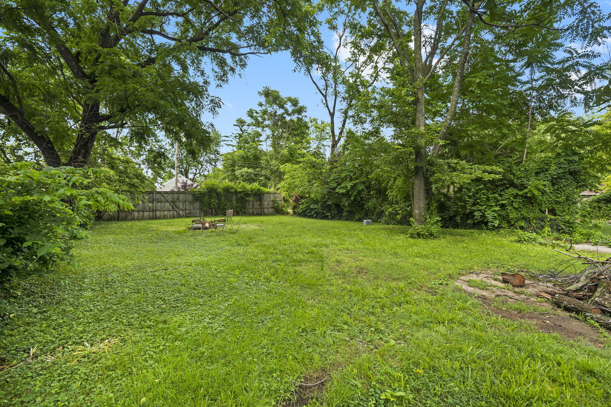 827 West Webster Street Property Photo 24