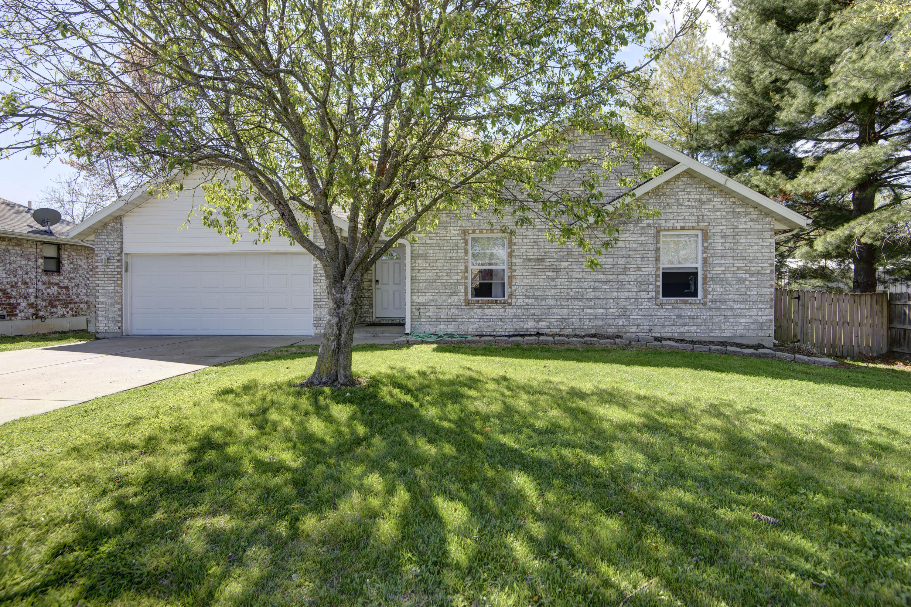 201 South Poplar Court Property Photo 2