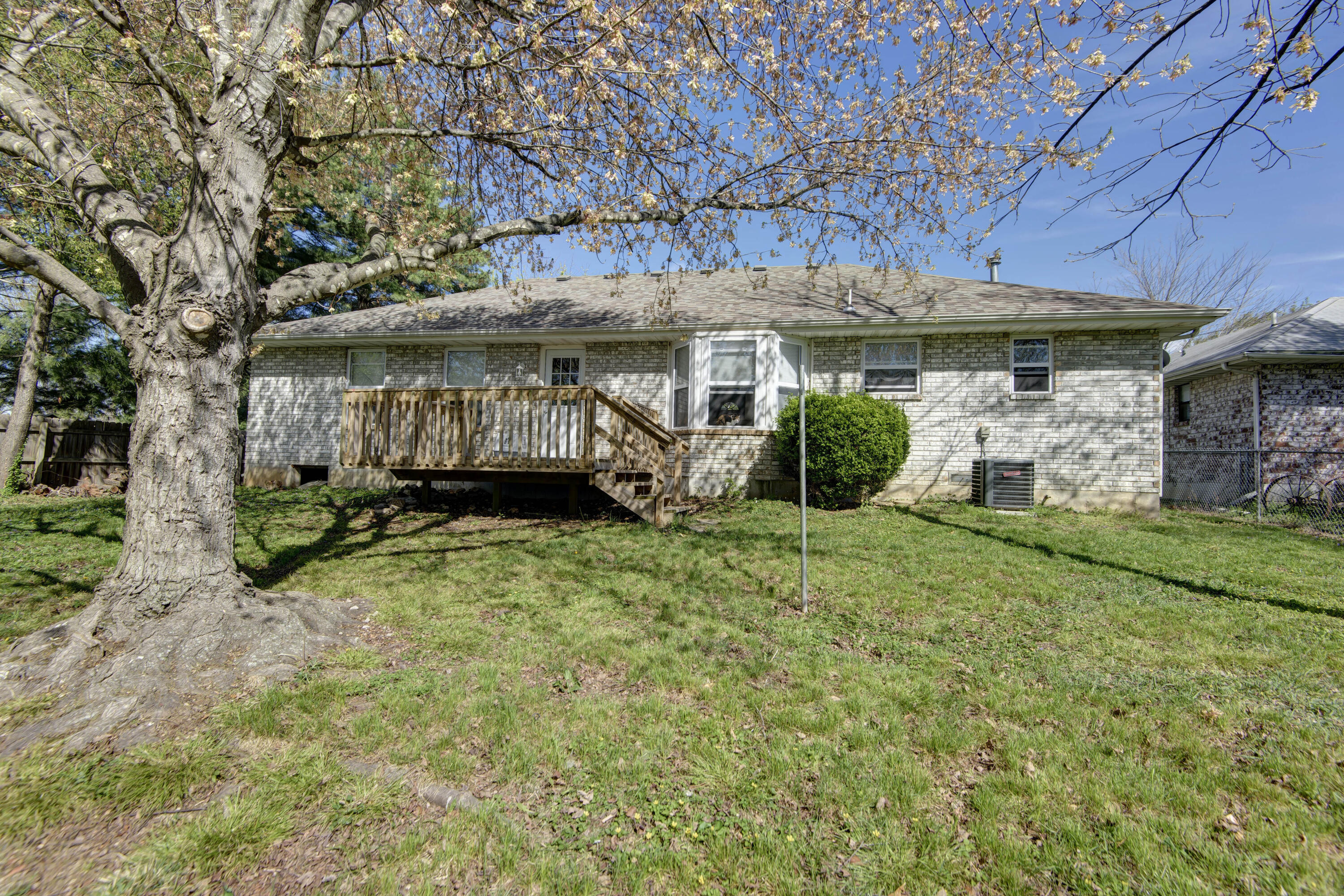 201 South Poplar Court Property Photo 22