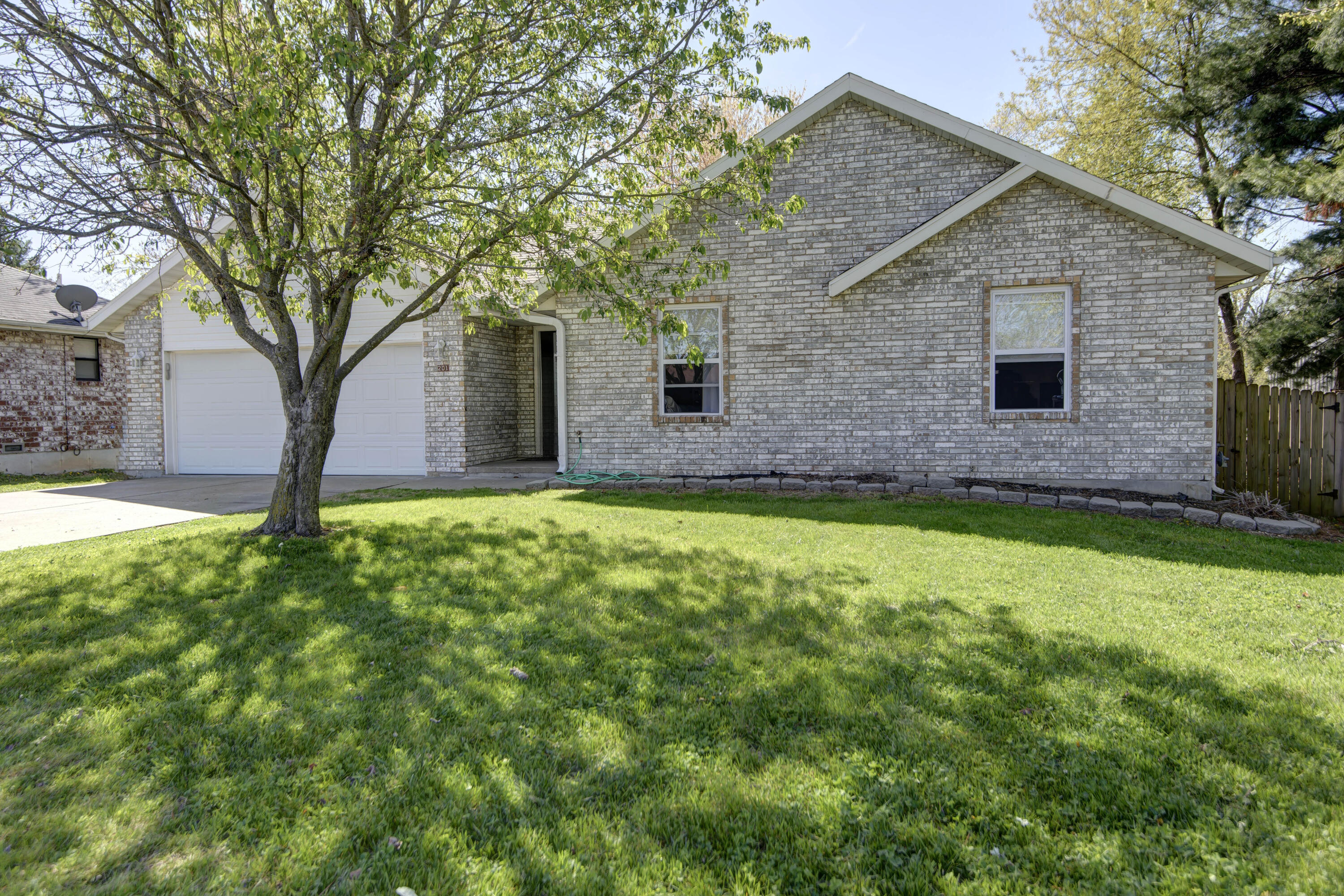 201 South Poplar Court Property Photo 23