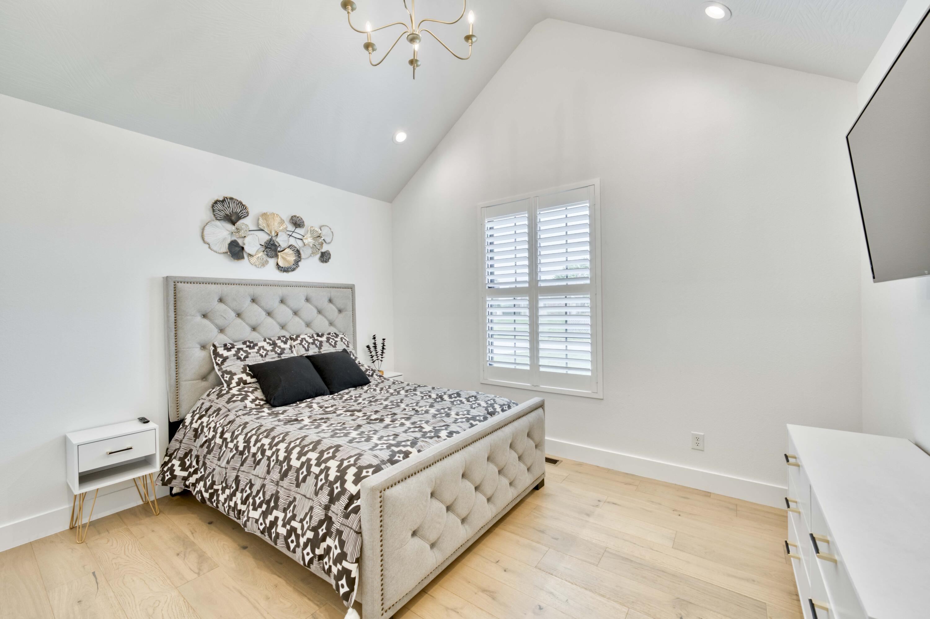 1674 North Marlowe Avenue Property Photo 33