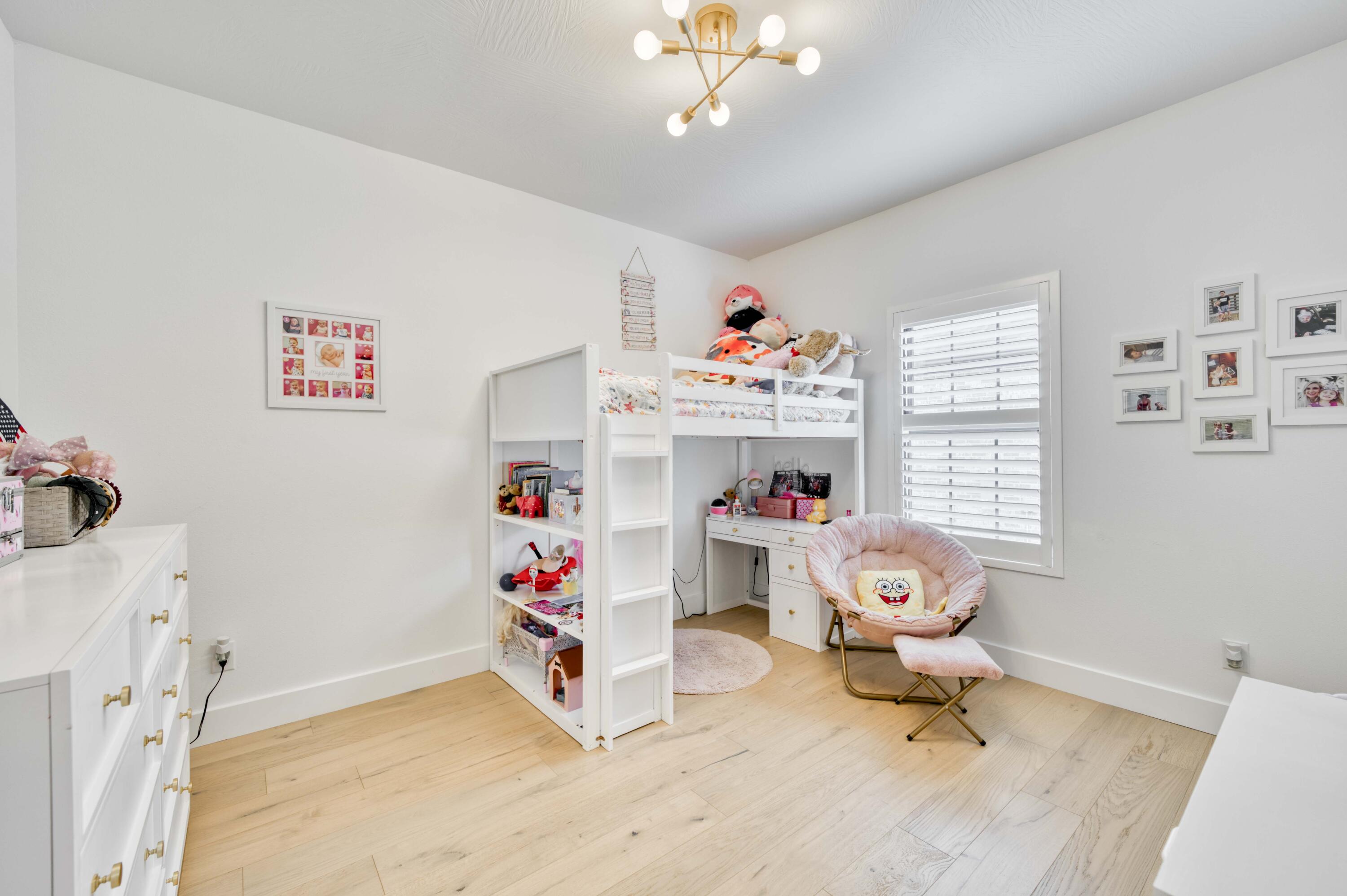 1674 North Marlowe Avenue Property Photo 42