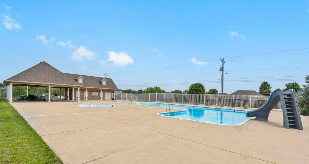 1674 North Marlowe Avenue Property Photo 63