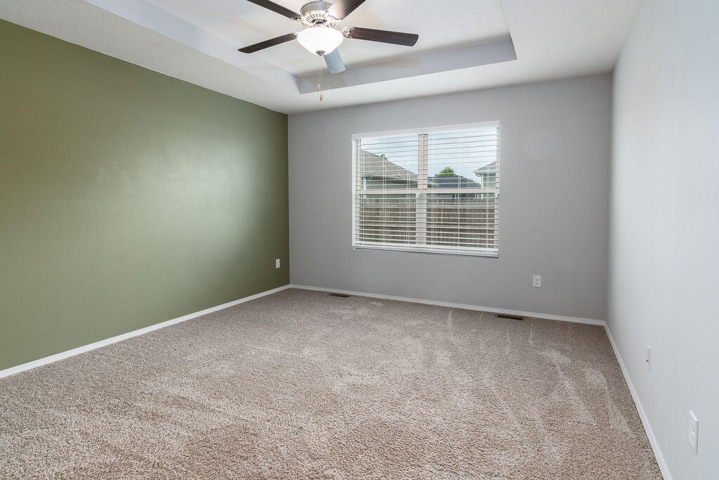 1536 South Whitaker Avenue Property Photo 19