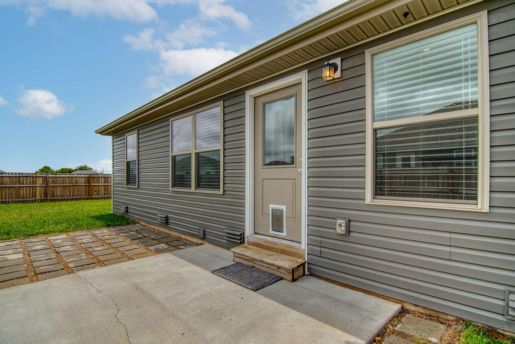 1536 South Whitaker Avenue Property Photo 34