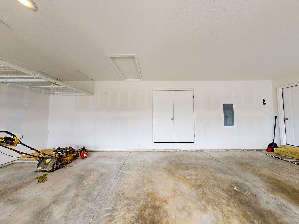 1536 South Whitaker Avenue Property Photo 38
