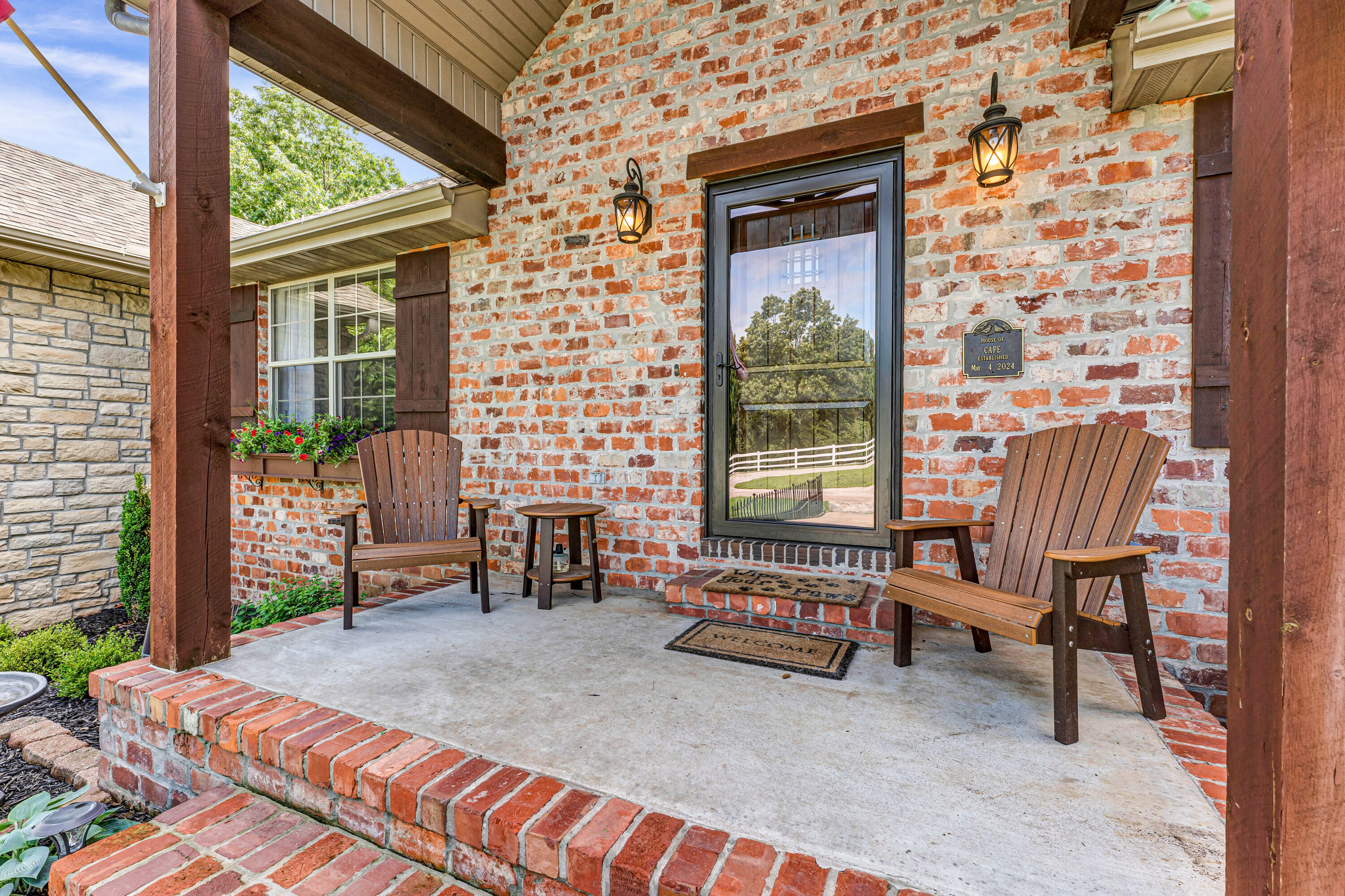 2029 Moon Valley Road Property Photo 5