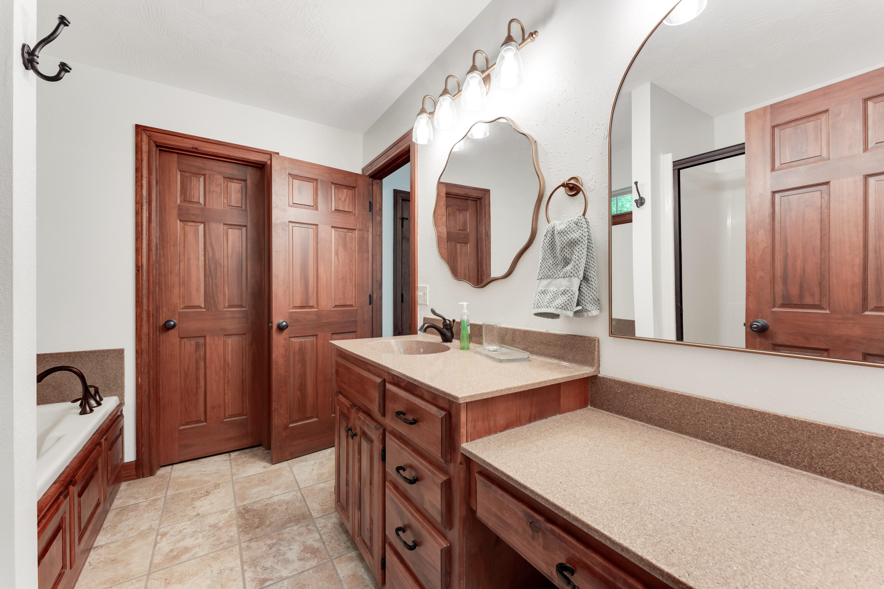 2029 Moon Valley Road Property Photo 31